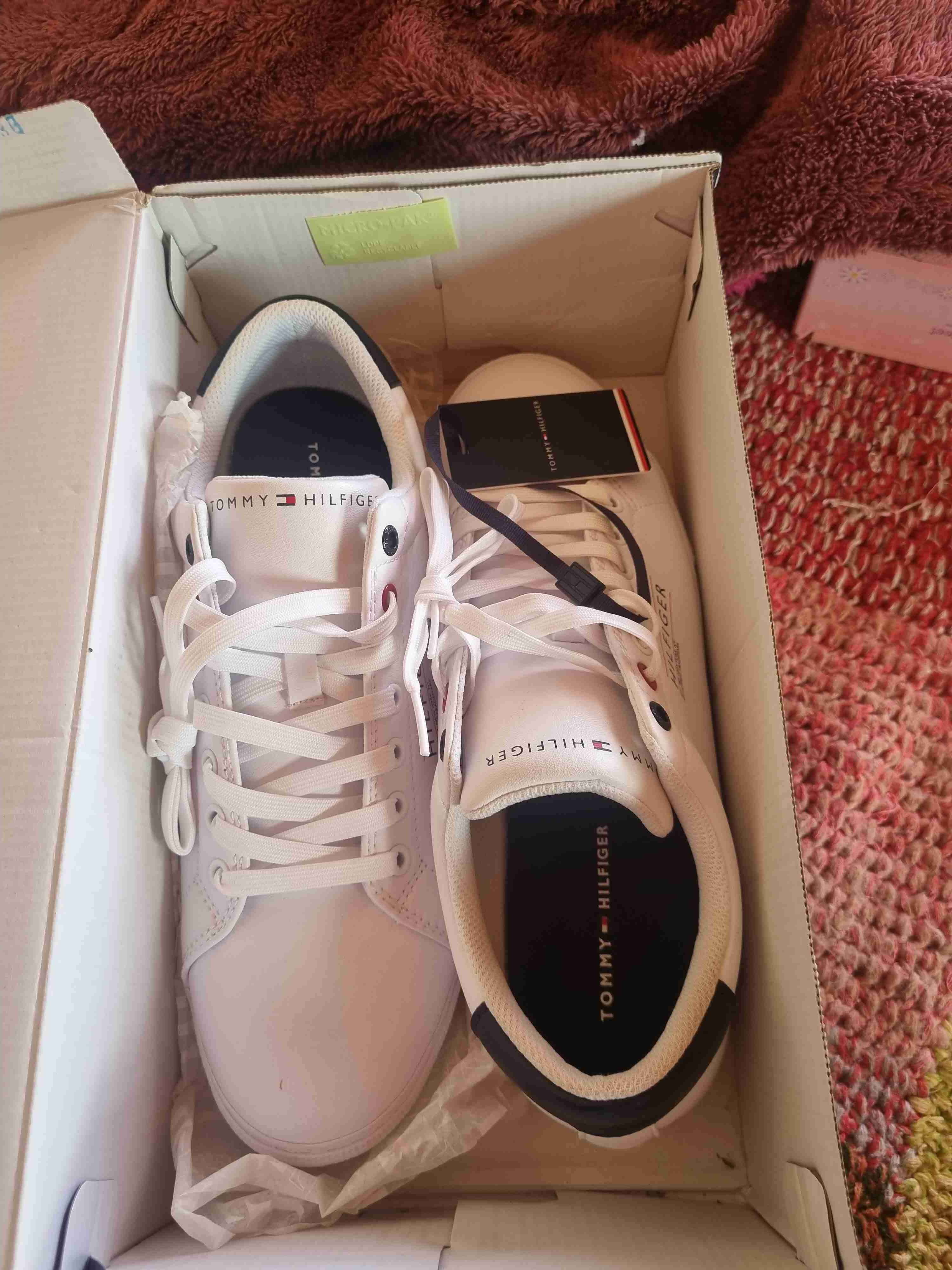 Zapatillas blancas Hilfiger nuevas - 2