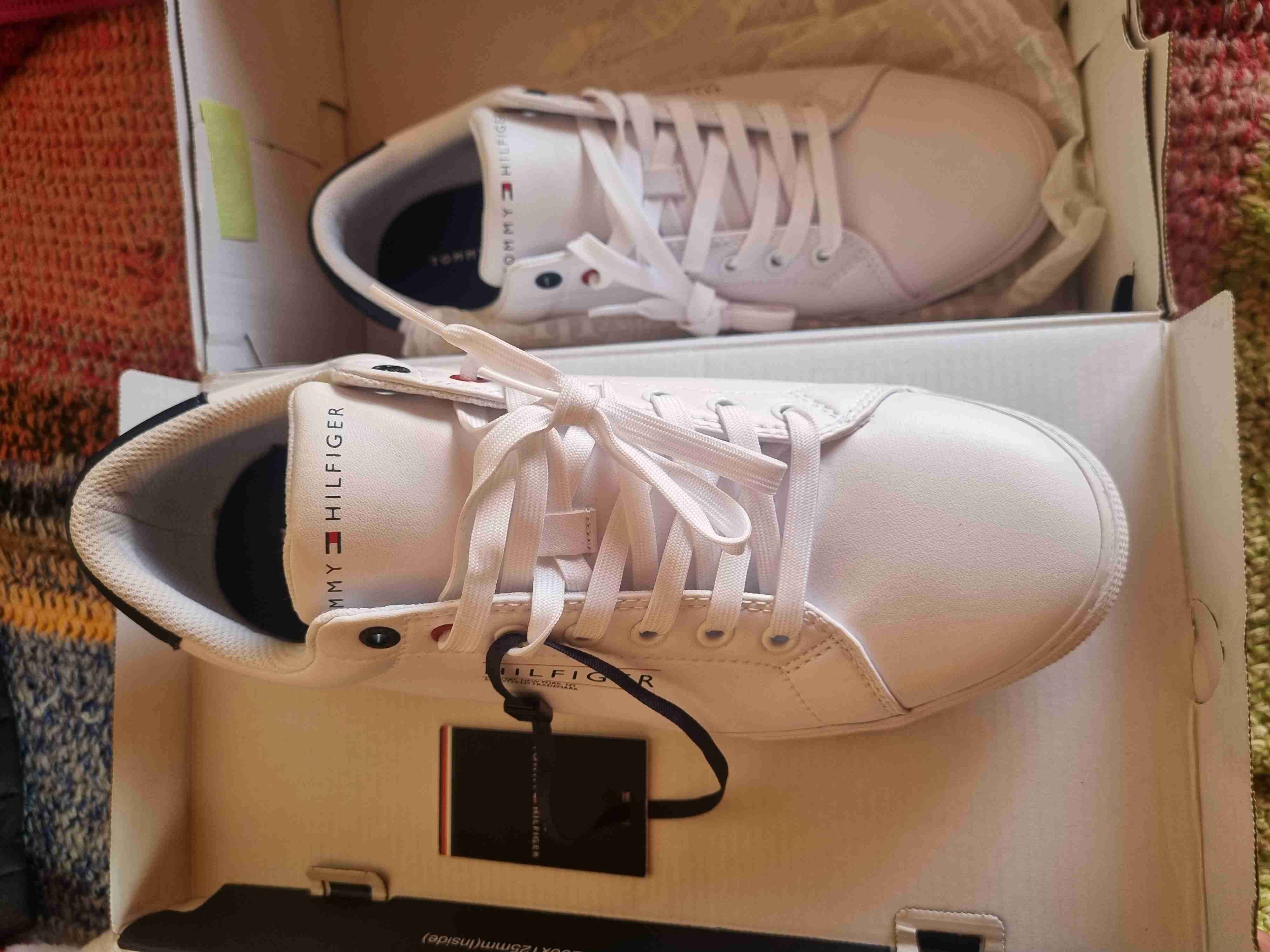 Zapatillas blancas Hilfiger nuevas - 3