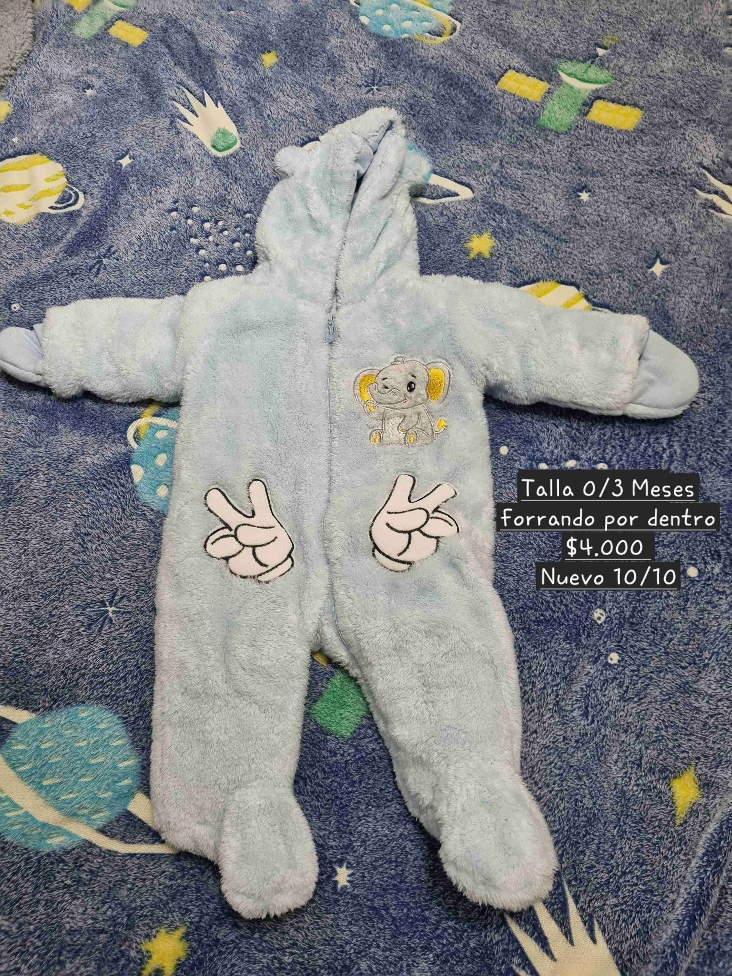 Enterito bebé celeste con elefante