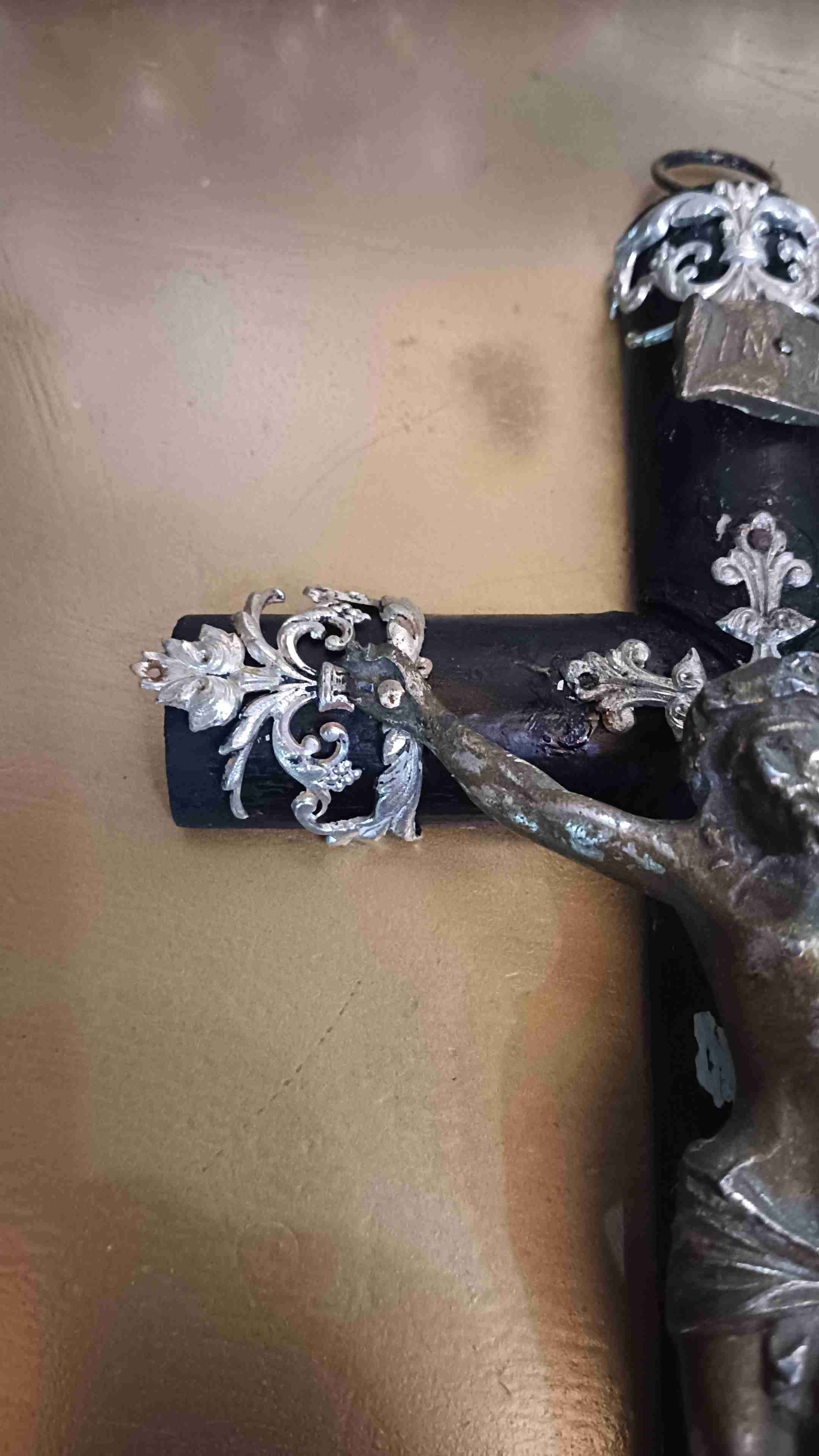 Cruz ornamental antigua - miniatura 2