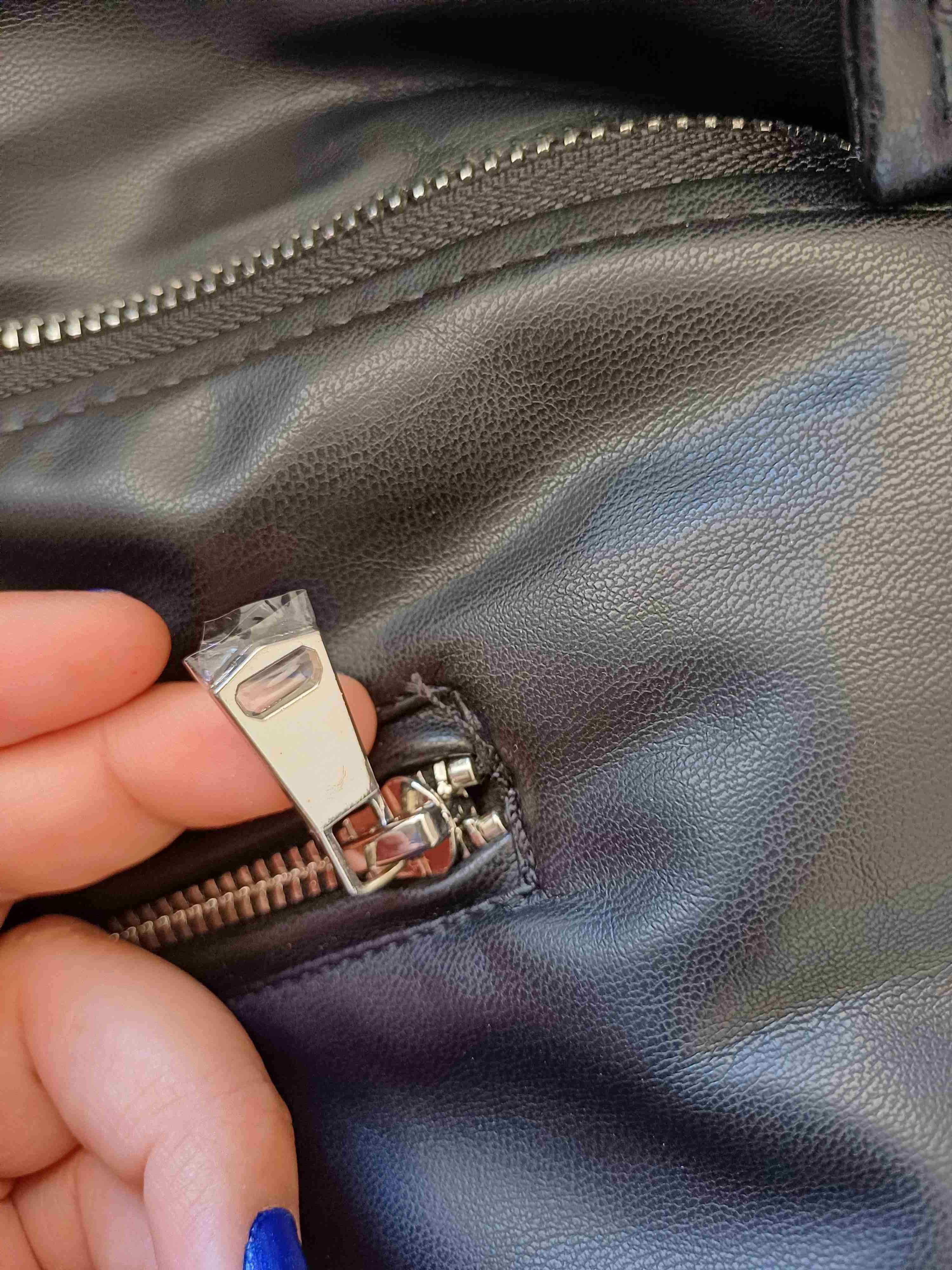 Chaqueta negra de cuero sintético - miniatura 3