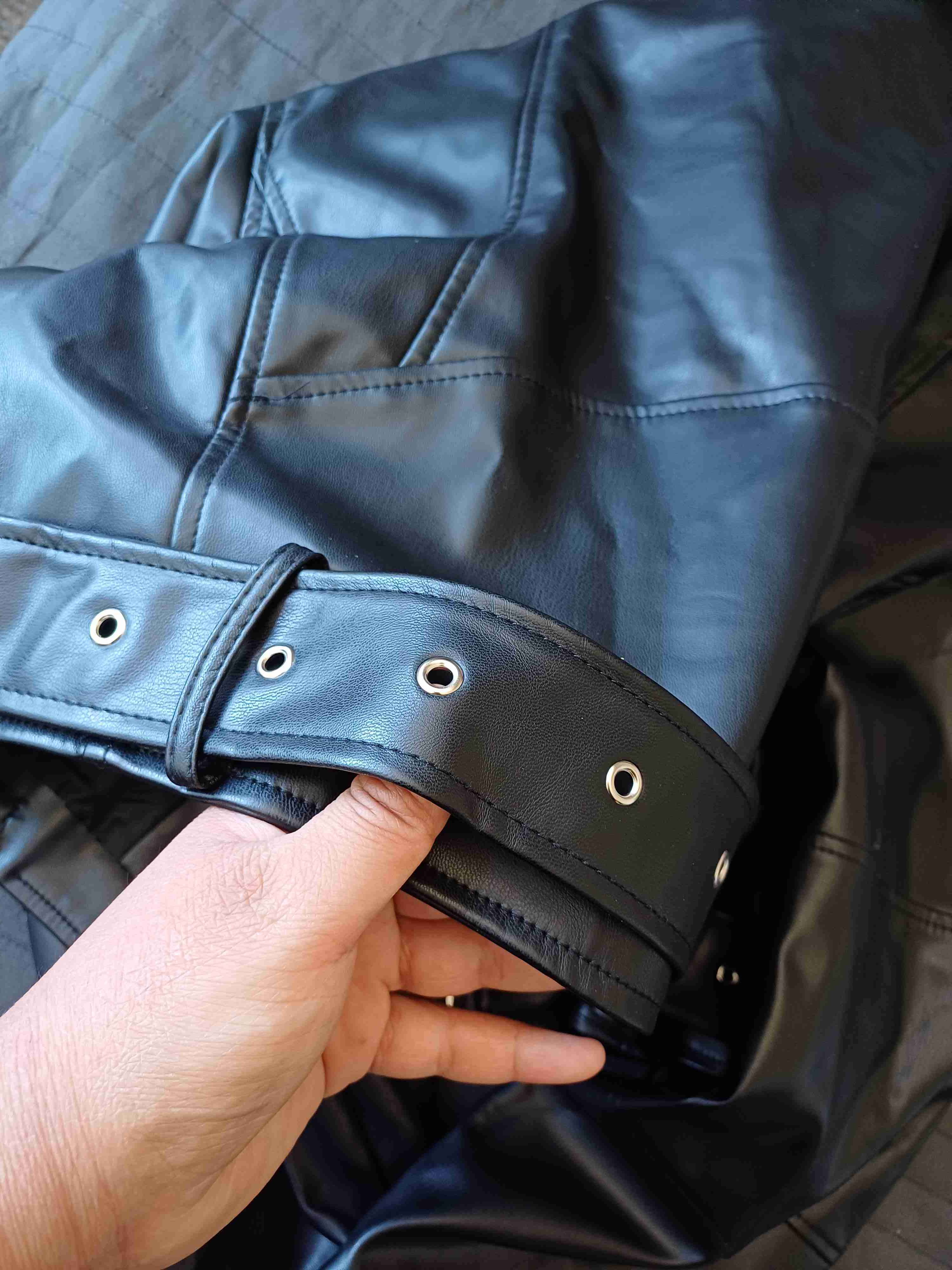 Chaqueta negra de cuero sintético - miniatura 4