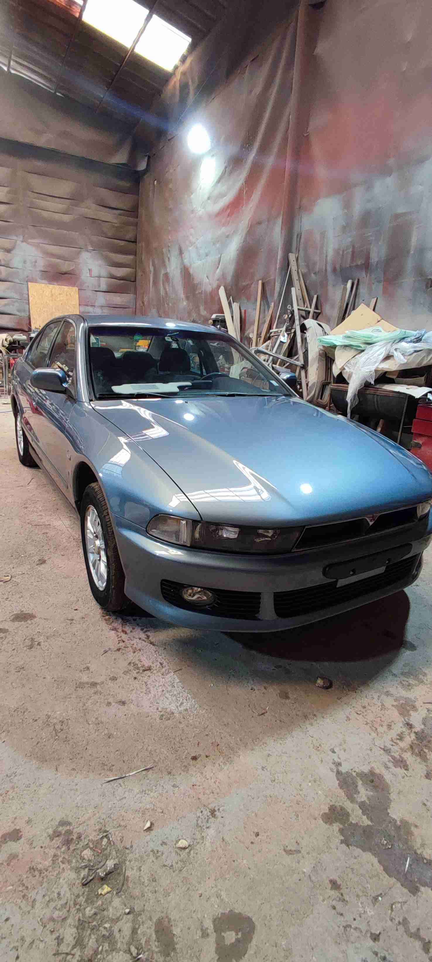 Desabollado y pintura - miniatura 3