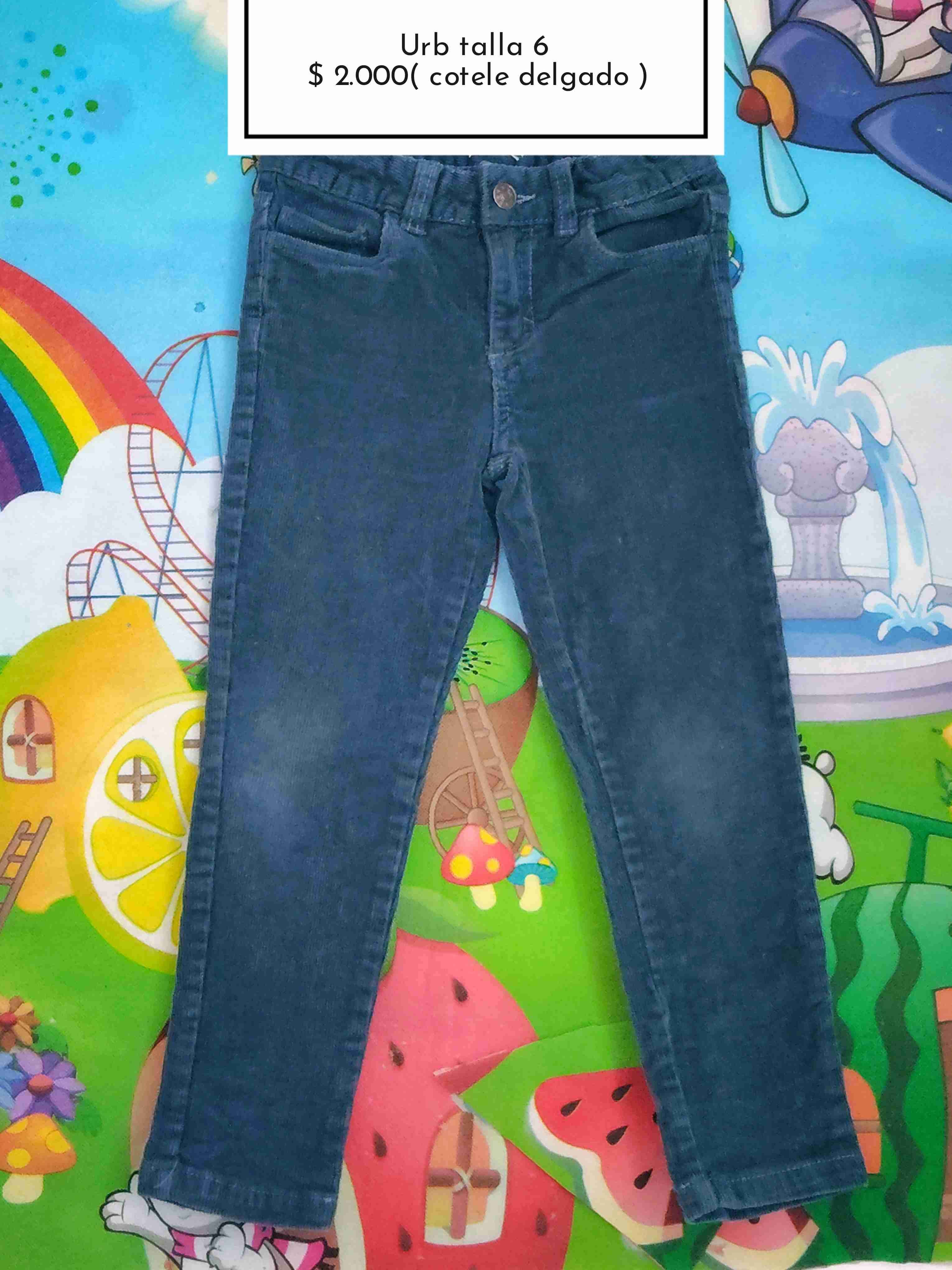 Ropa de niño. Tallas 4 y 6 años. - miniatura 4