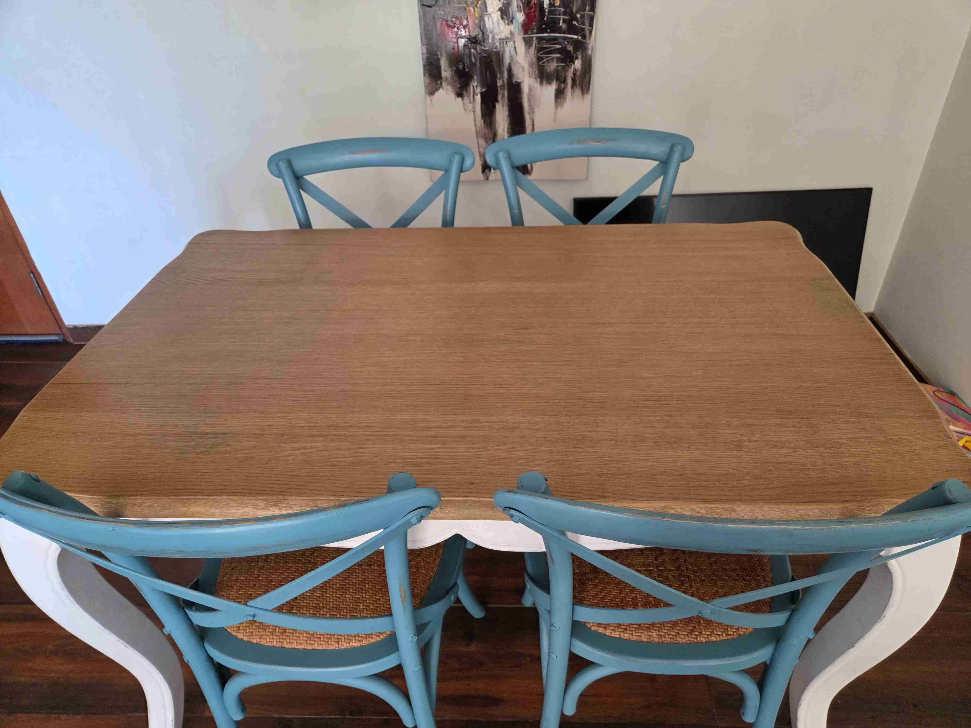 Mesa de comedor rústica con 4 sillas - 5