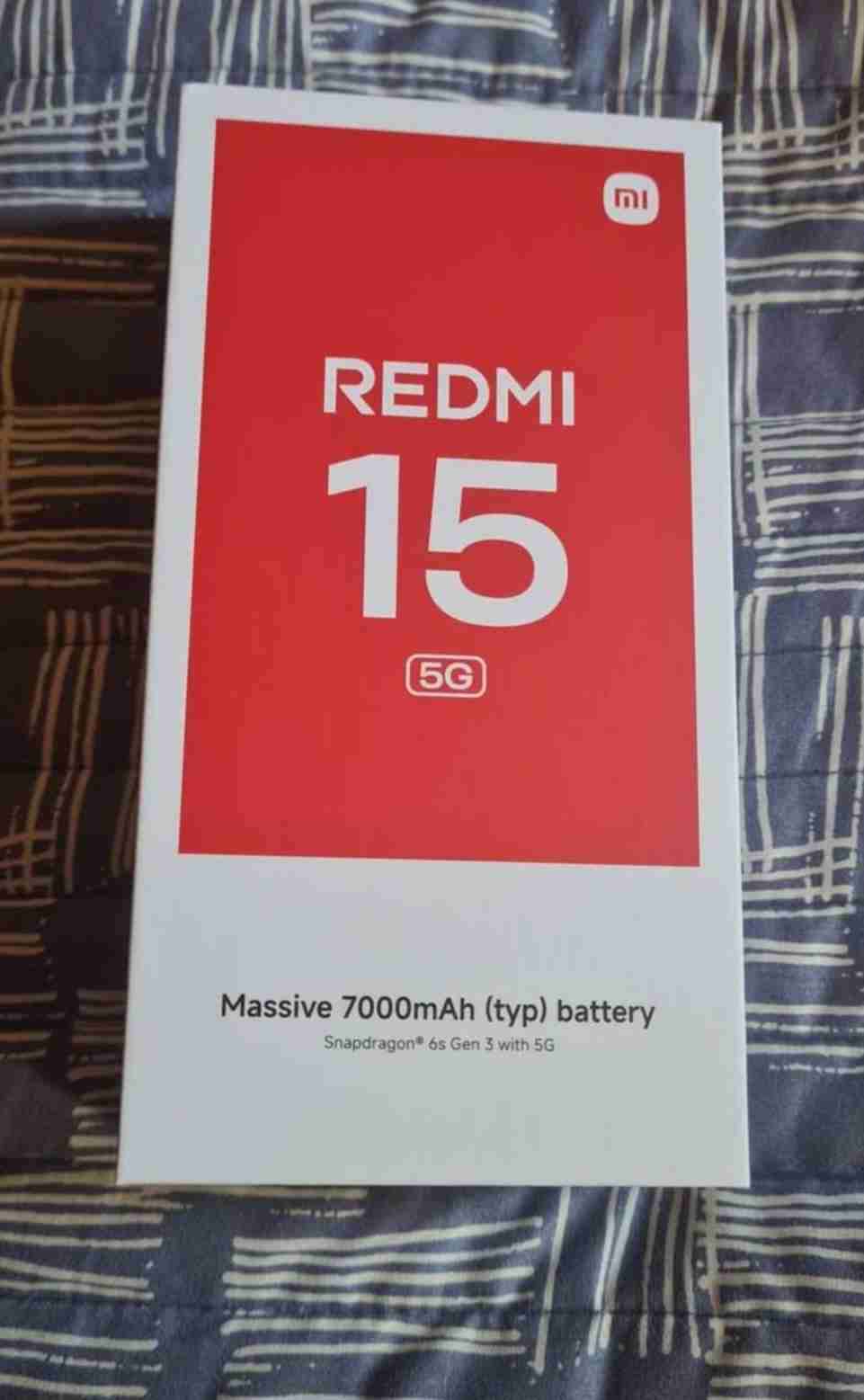 Xiaomi Redmi 15 titan - 2