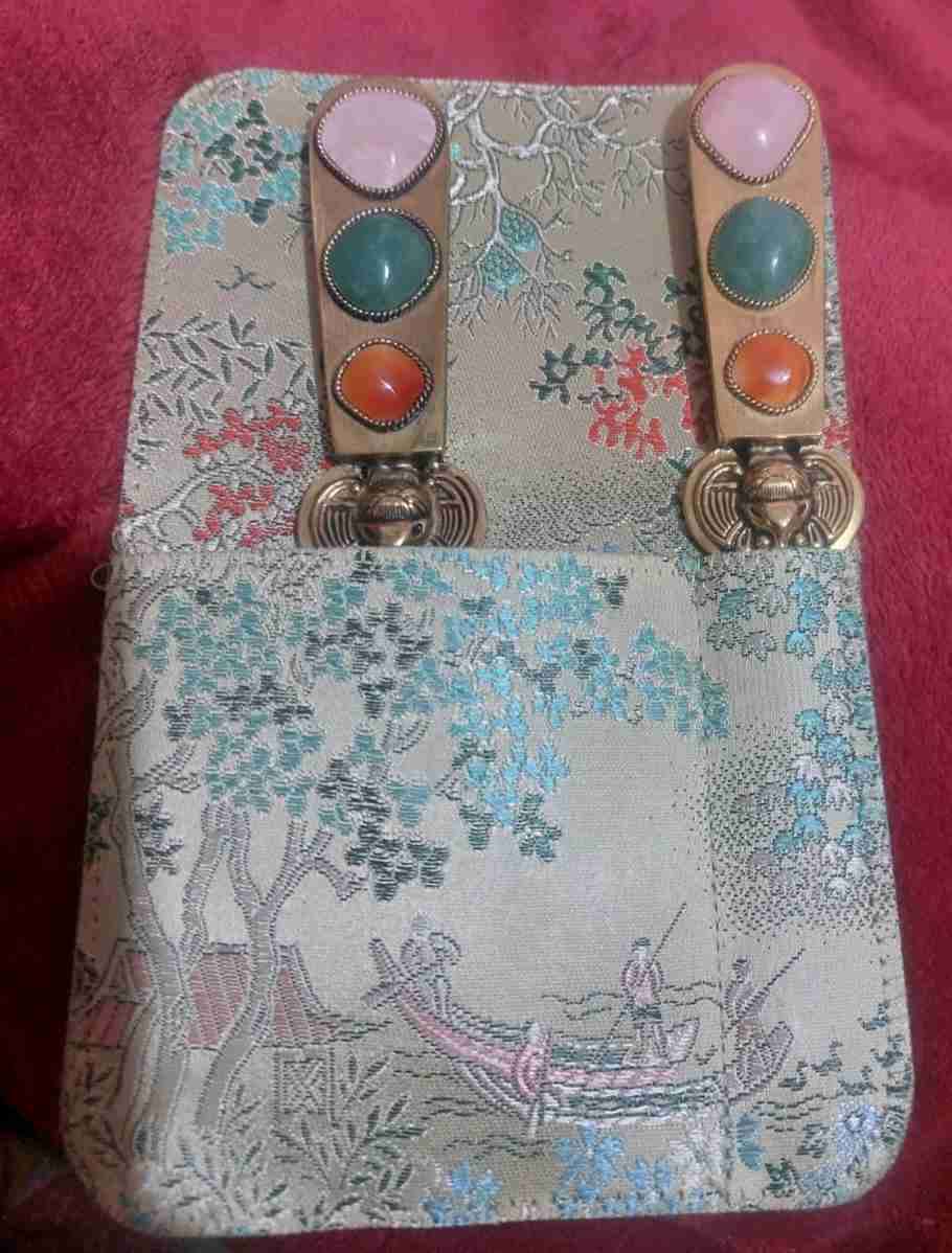 Lupa y abrecartas decorativos - 3