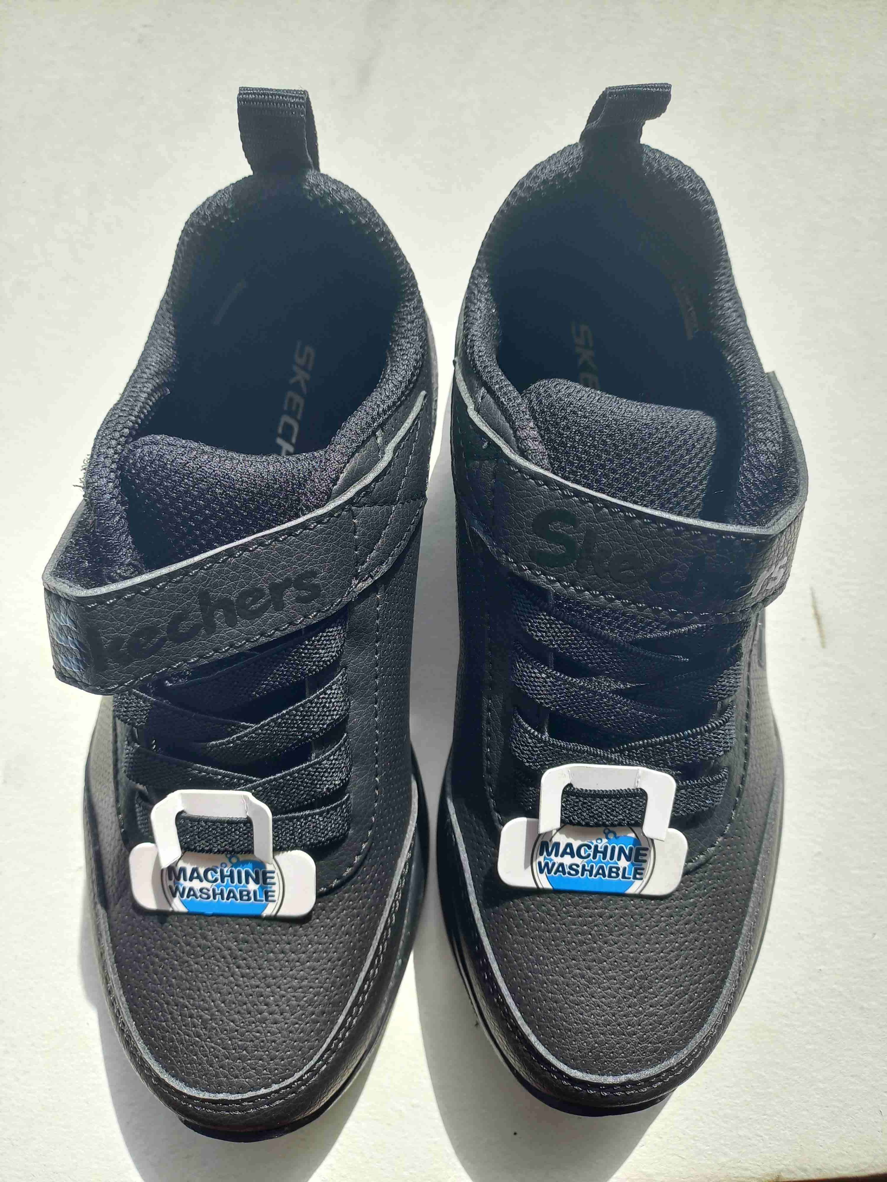 Zapatillas deportivas negras nuevas - miniatura 4