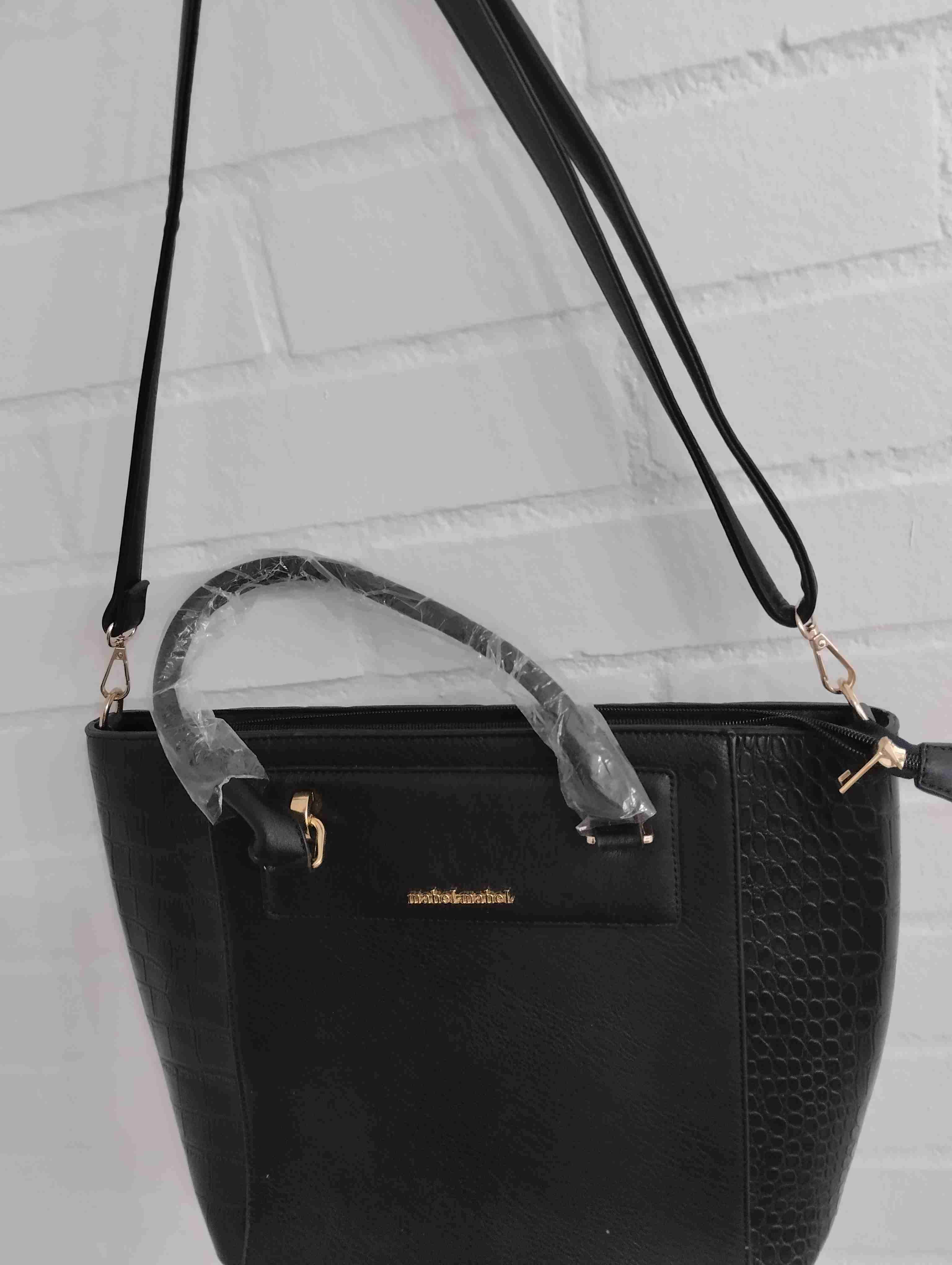 Cartera negra grande con textura - miniatura 3