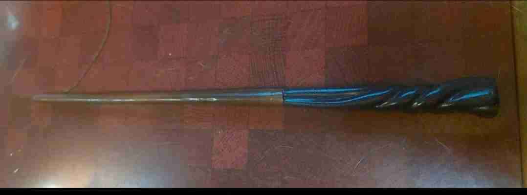 Vara mágica decorativa - miniatura 1