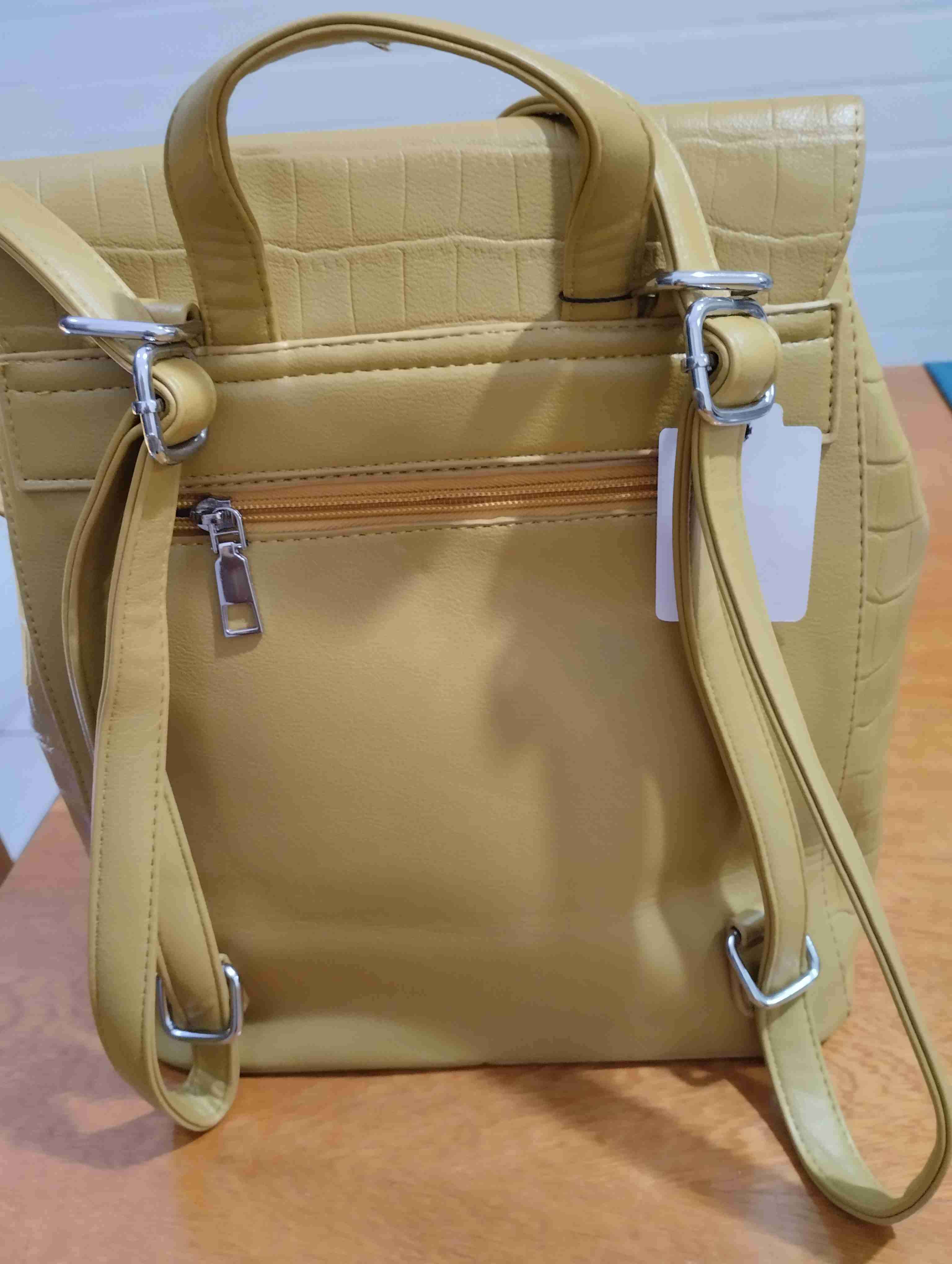 Cartera amarilla texturizada - 3