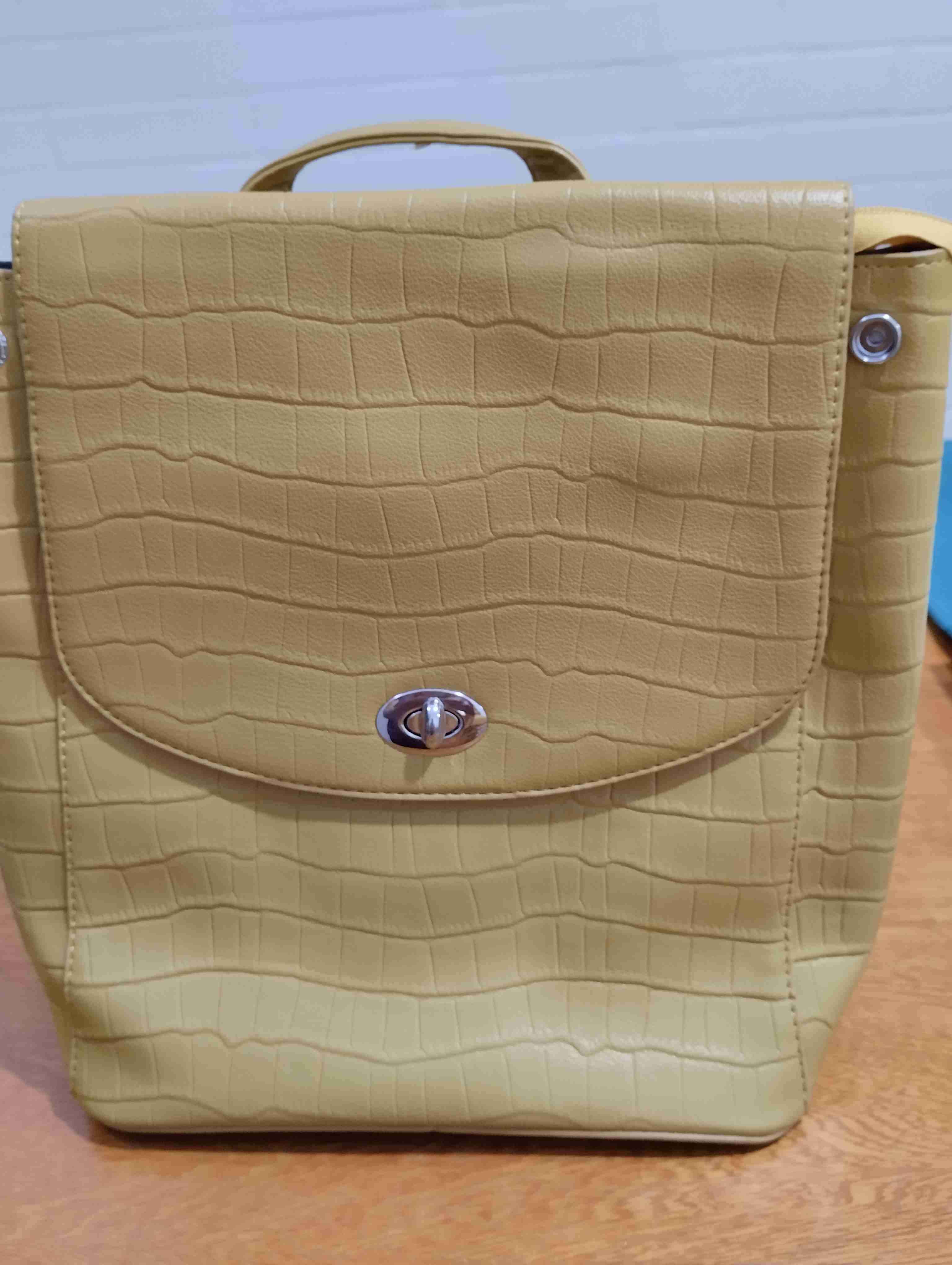 Cartera amarilla texturizada - 5