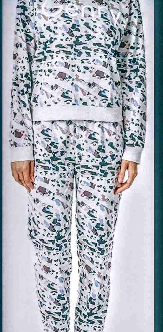 Conjunto estampado dos piezas