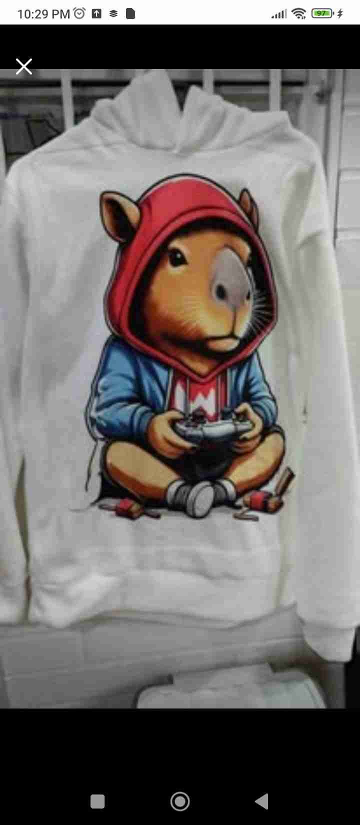 Polerón blanco con capibara