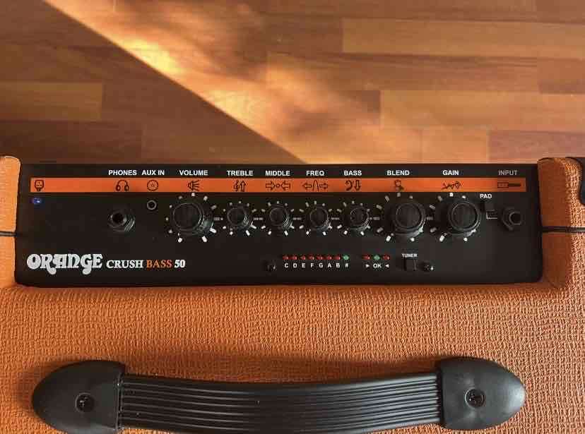 Amplificador Orange Crush Bass 50 - 3