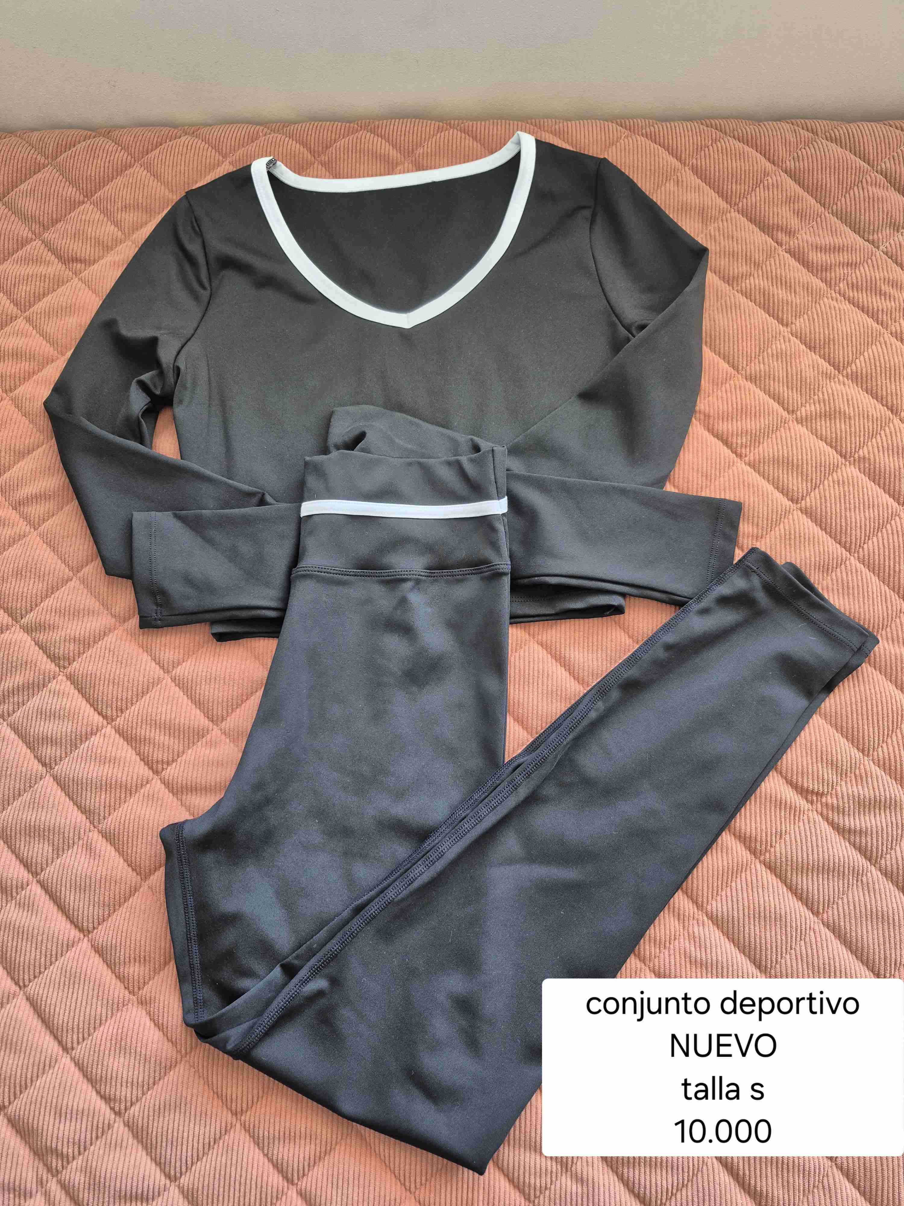 Conjuntos deportivo - miniatura 1