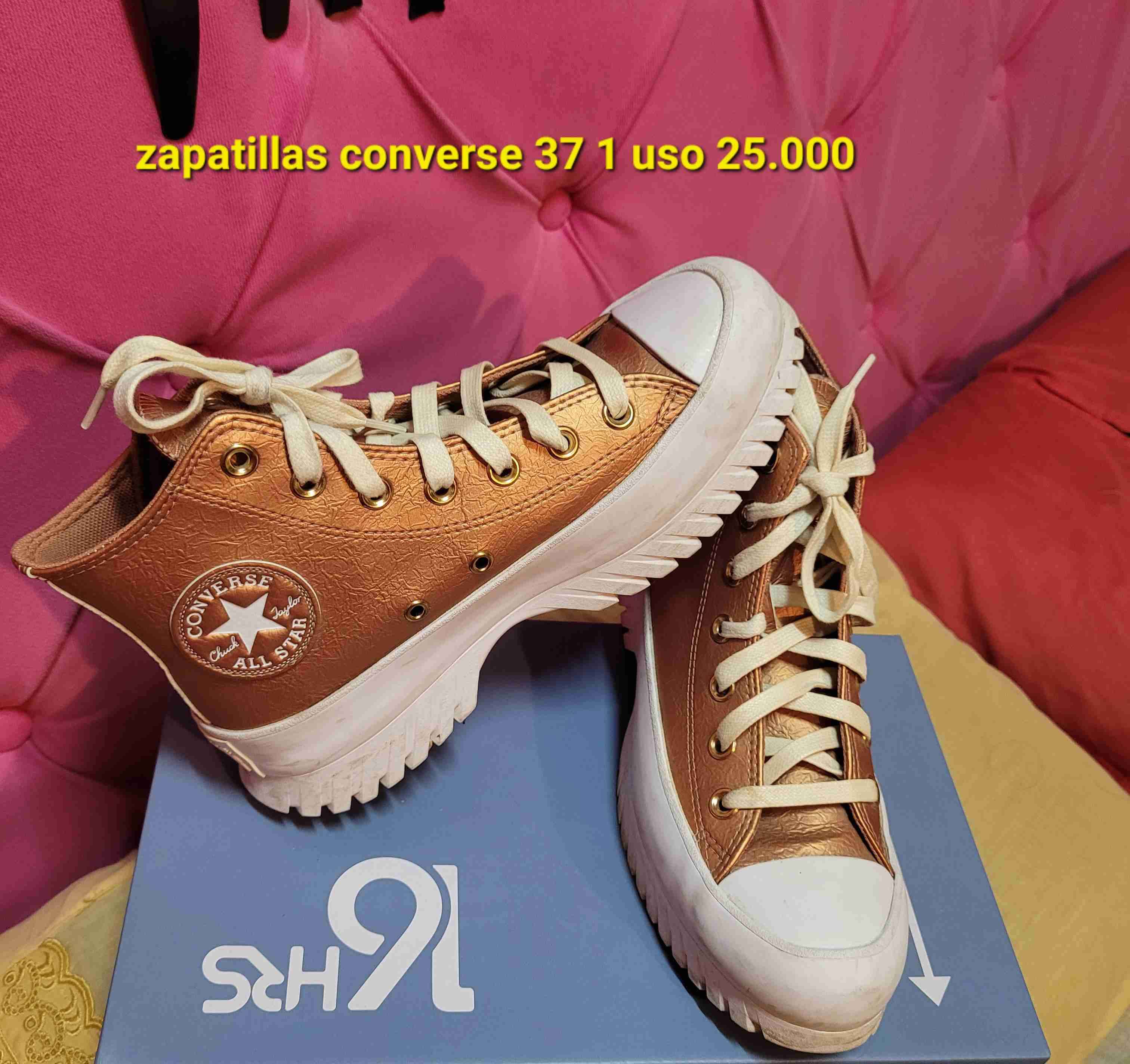 Zapatillas Converse doradas - miniatura 1