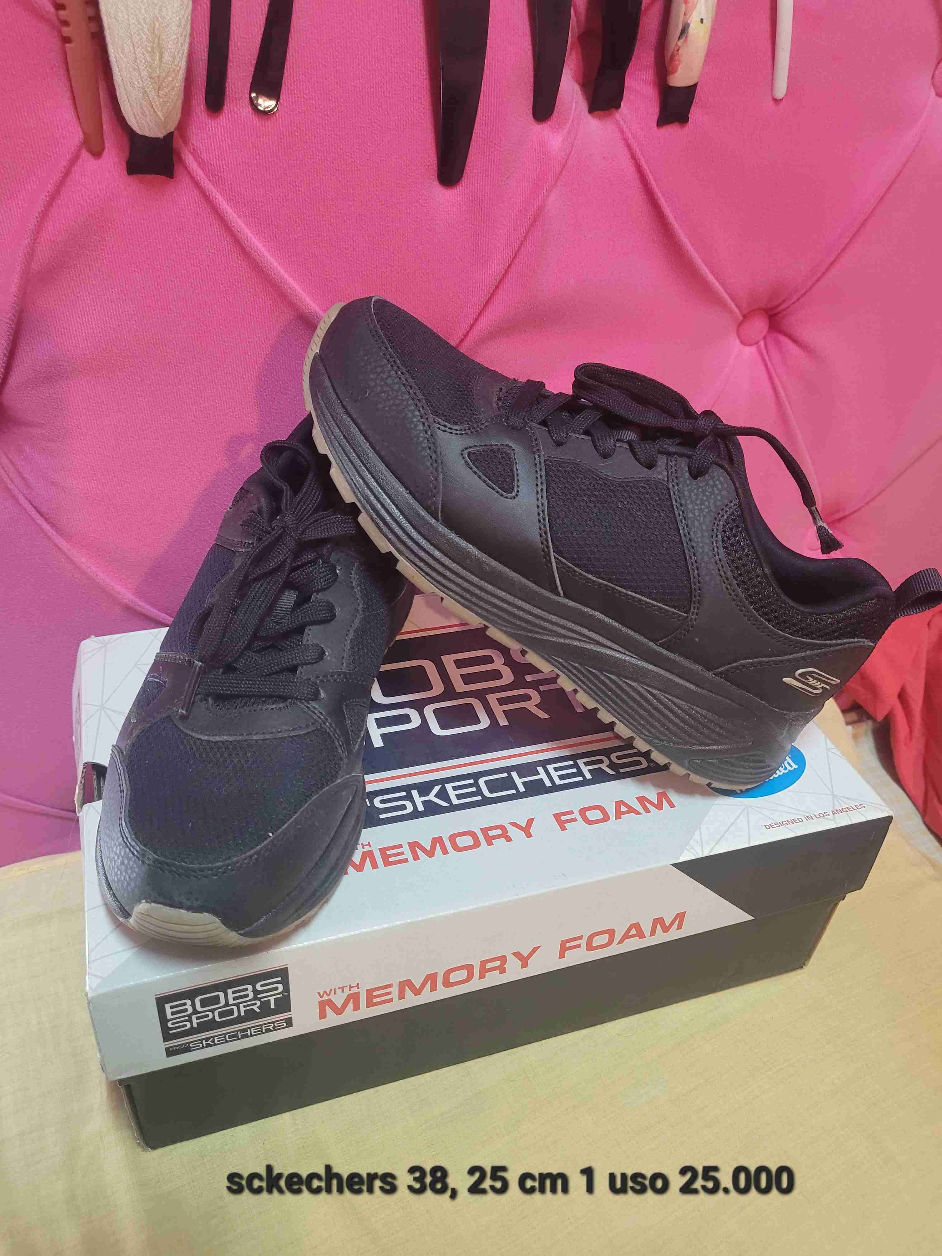 Zapatillas Converse doradas - miniatura 2