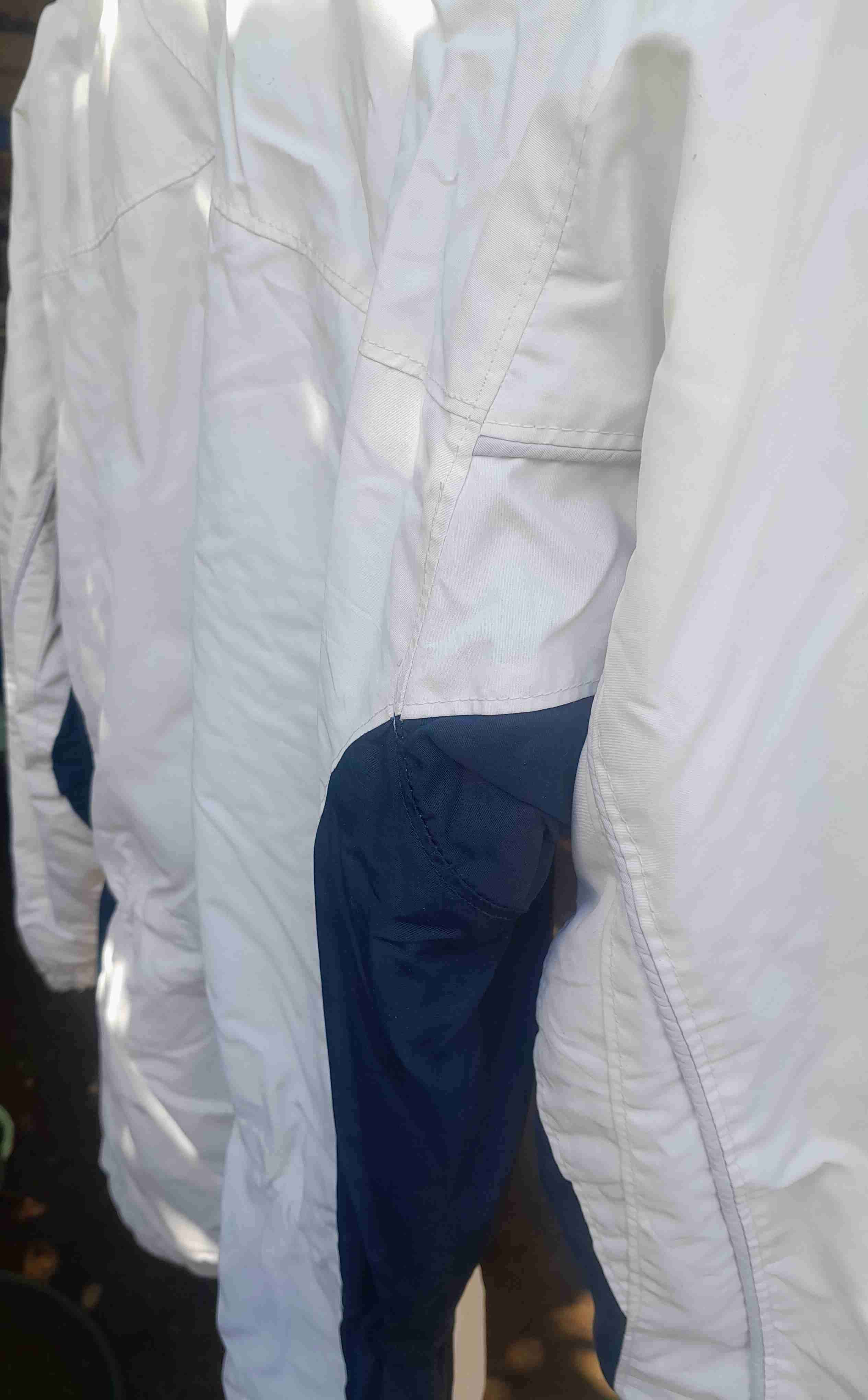 Parka Columbia blanca y azul marino - miniatura 5