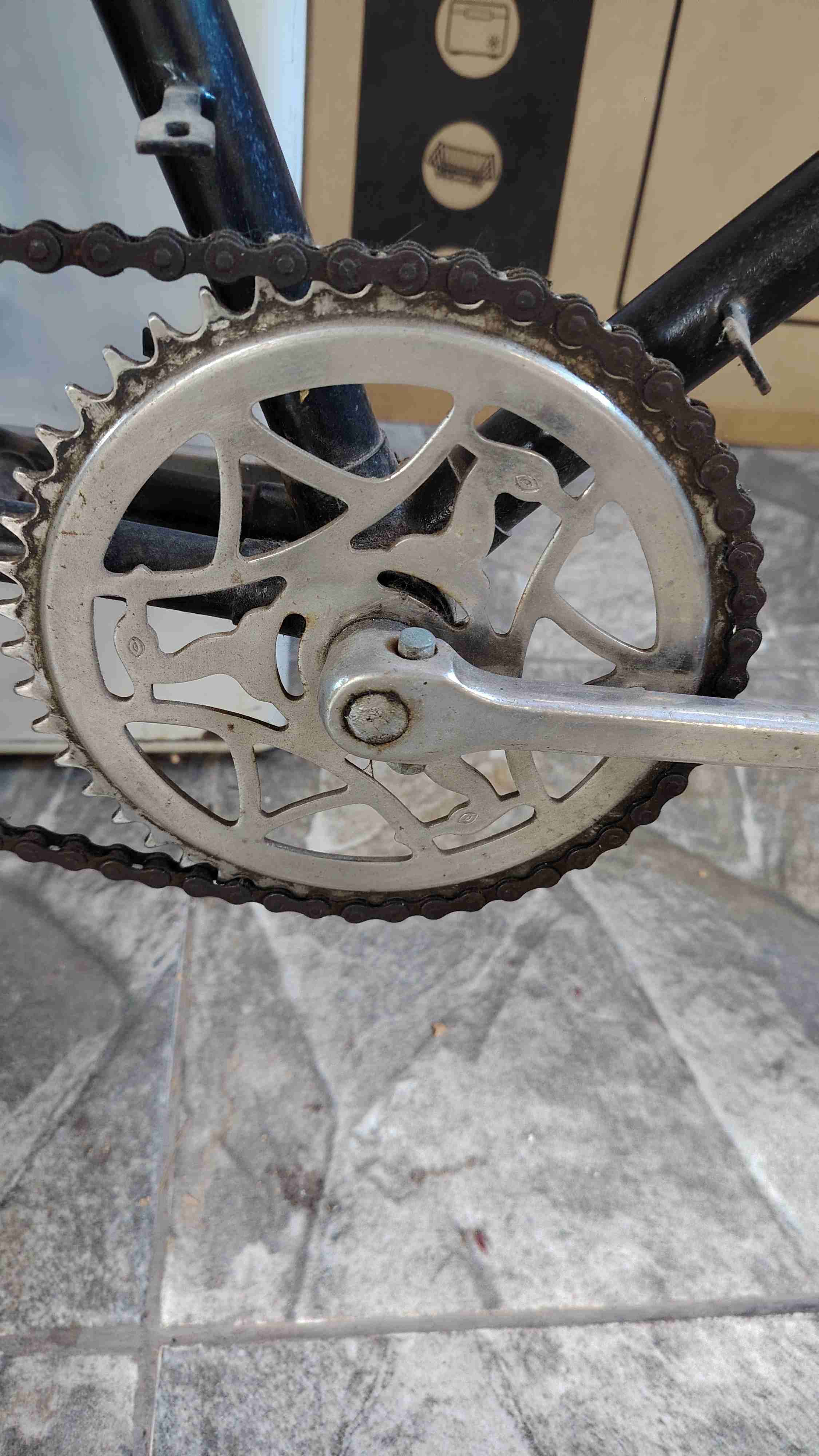 Bicicleta vintage negra - 6