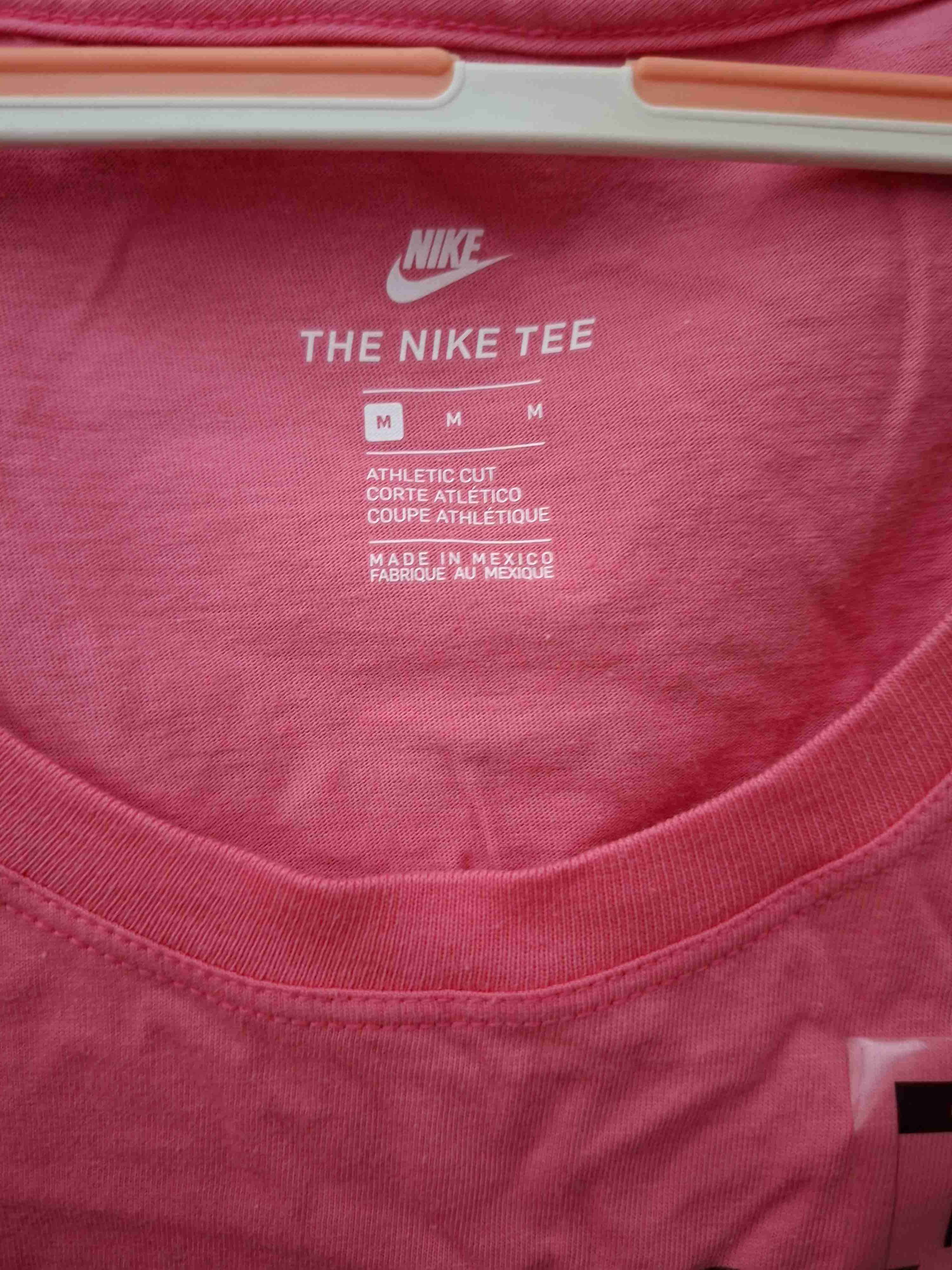 Polera Nike rosada nueva - miniatura 3