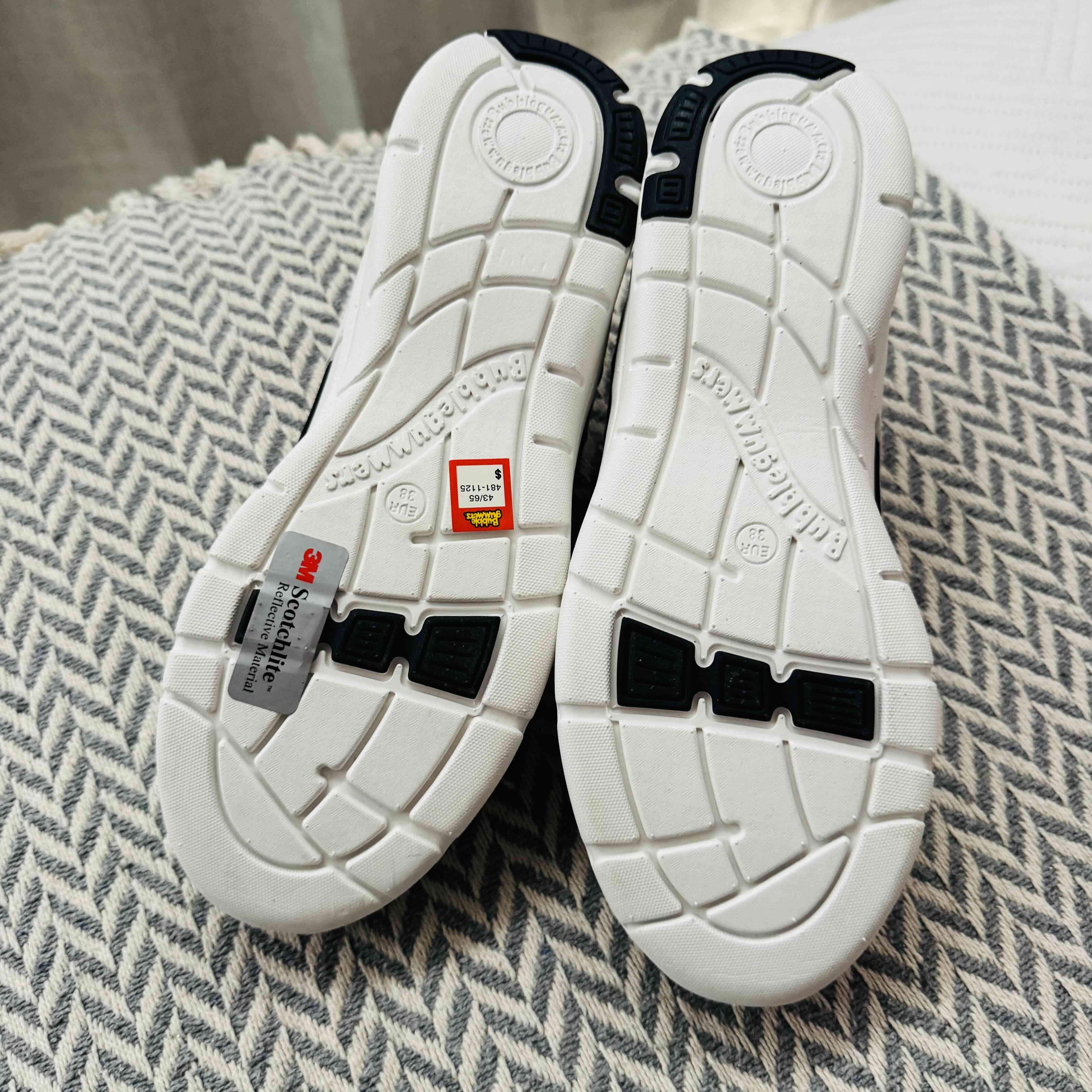 Zapatillas blancas con velcro - miniatura 2