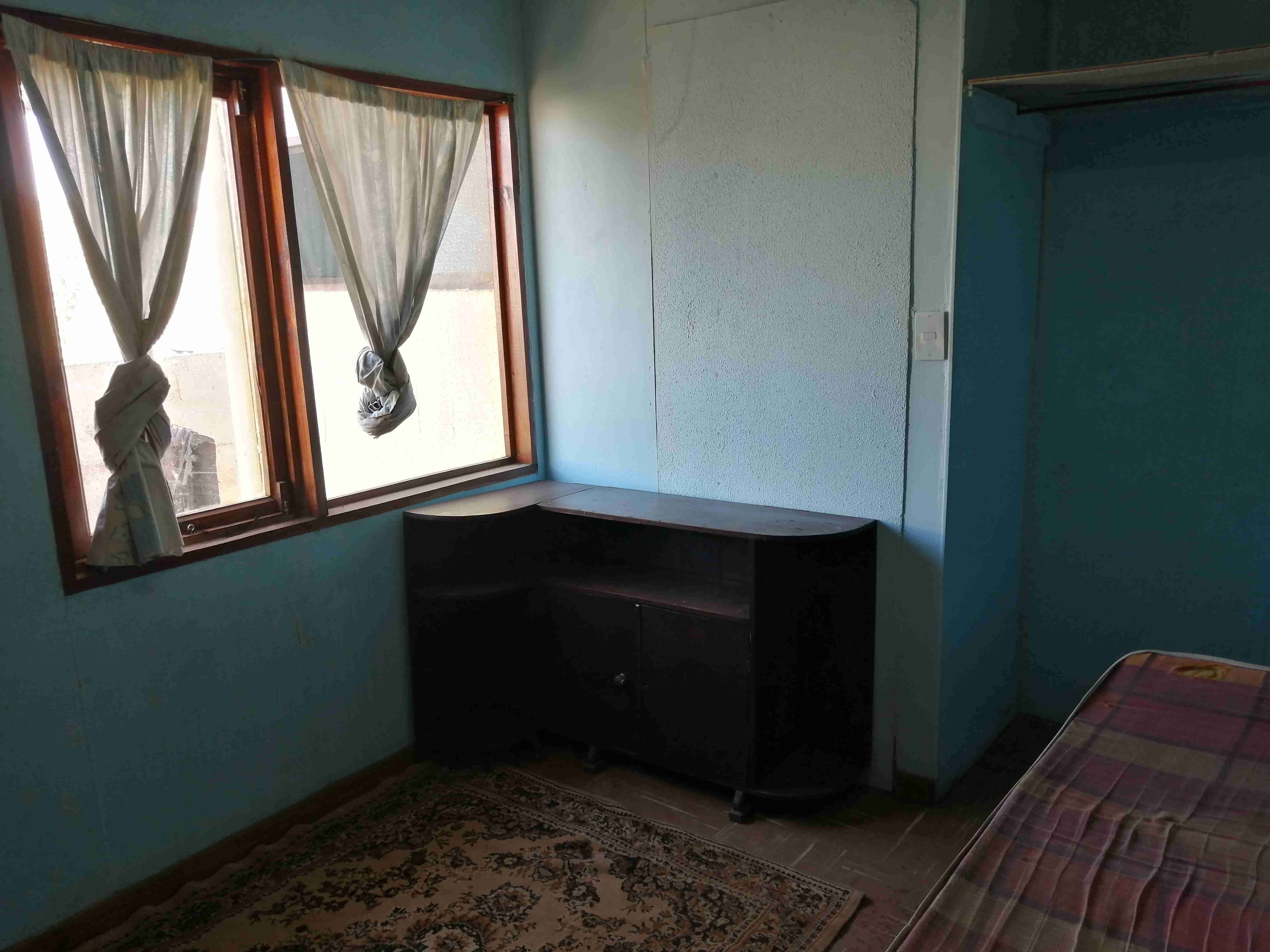 Arriendo pieza independiente.  $120.000.- /Mensual