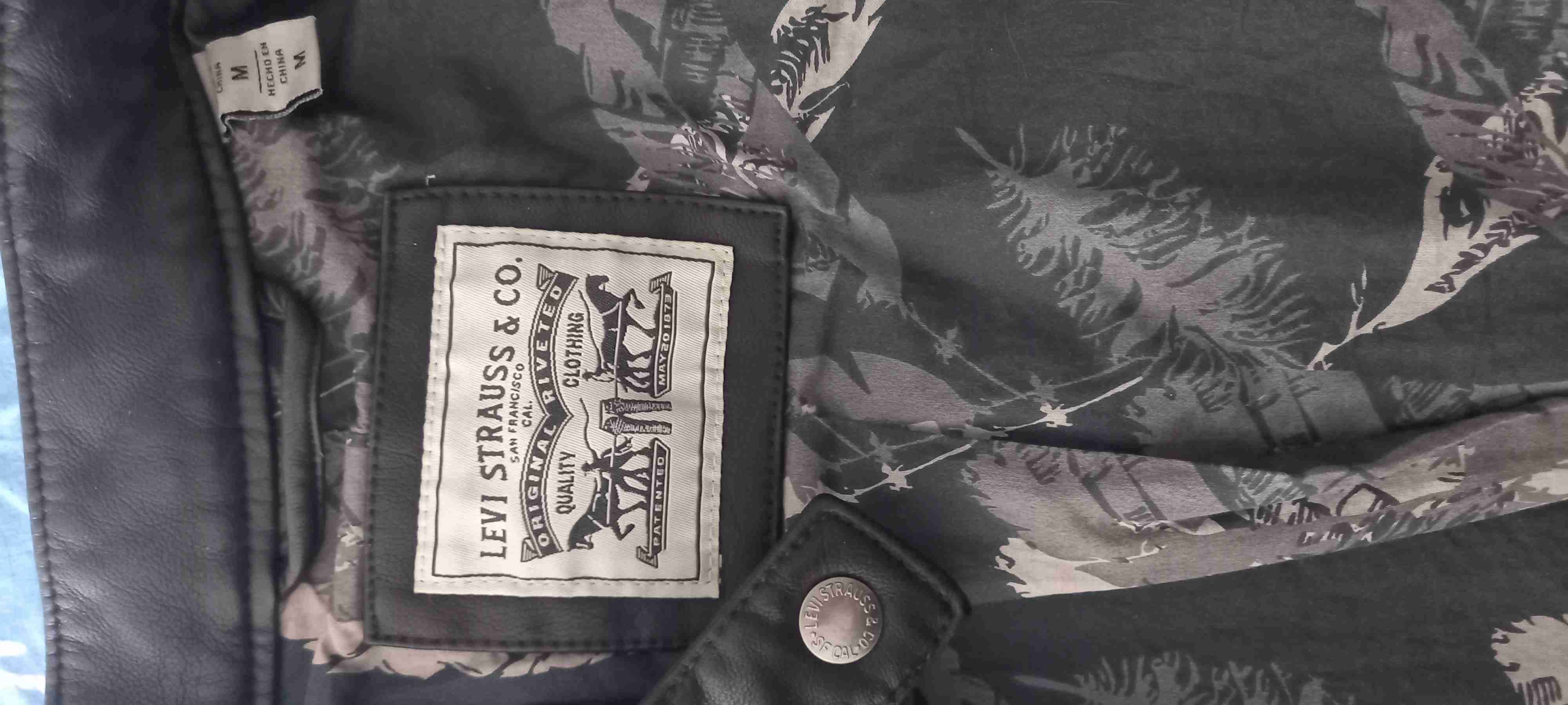 Chaqueta negra de cuero Mujer Levis - miniatura 2