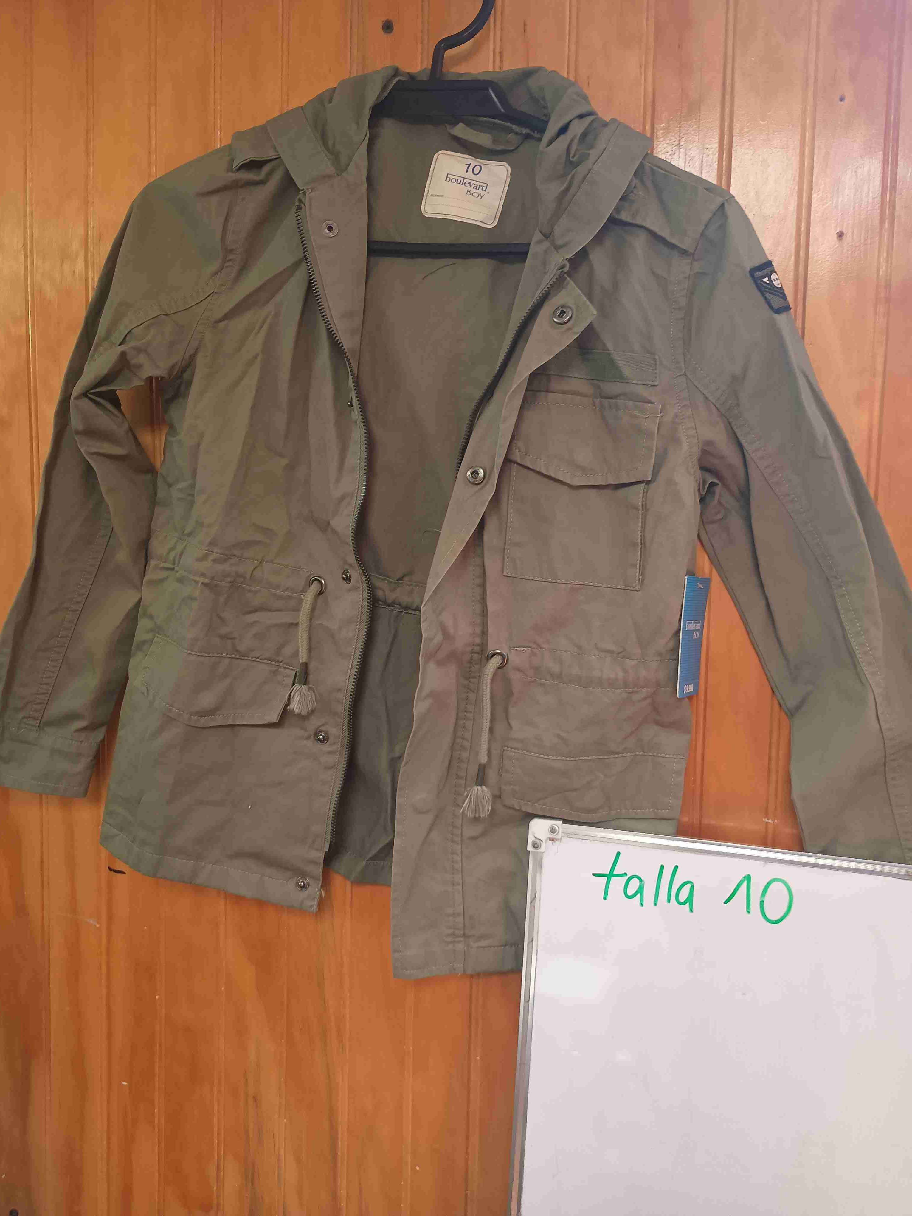 Chaqueta infantil verde talla 10