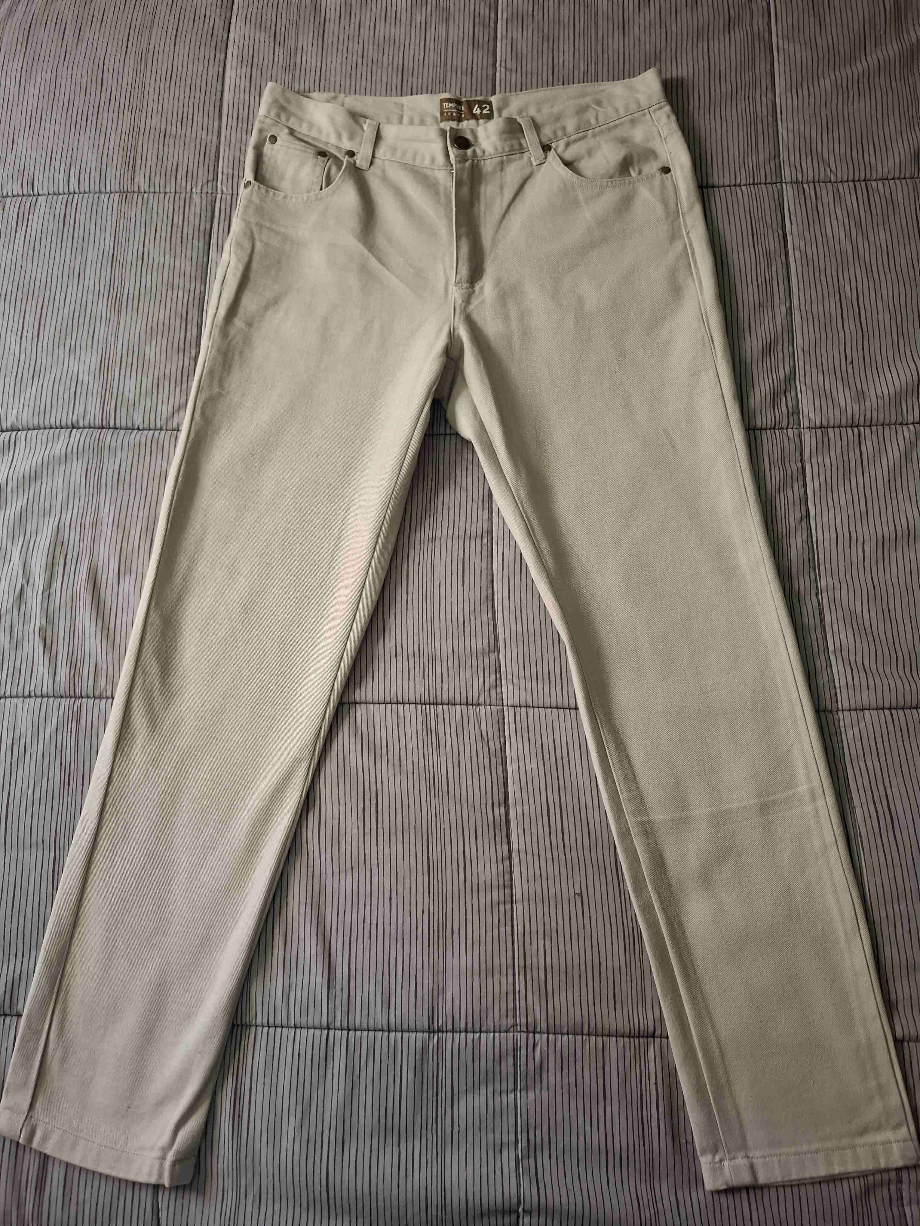 Pantalón beige talla 42 - 1