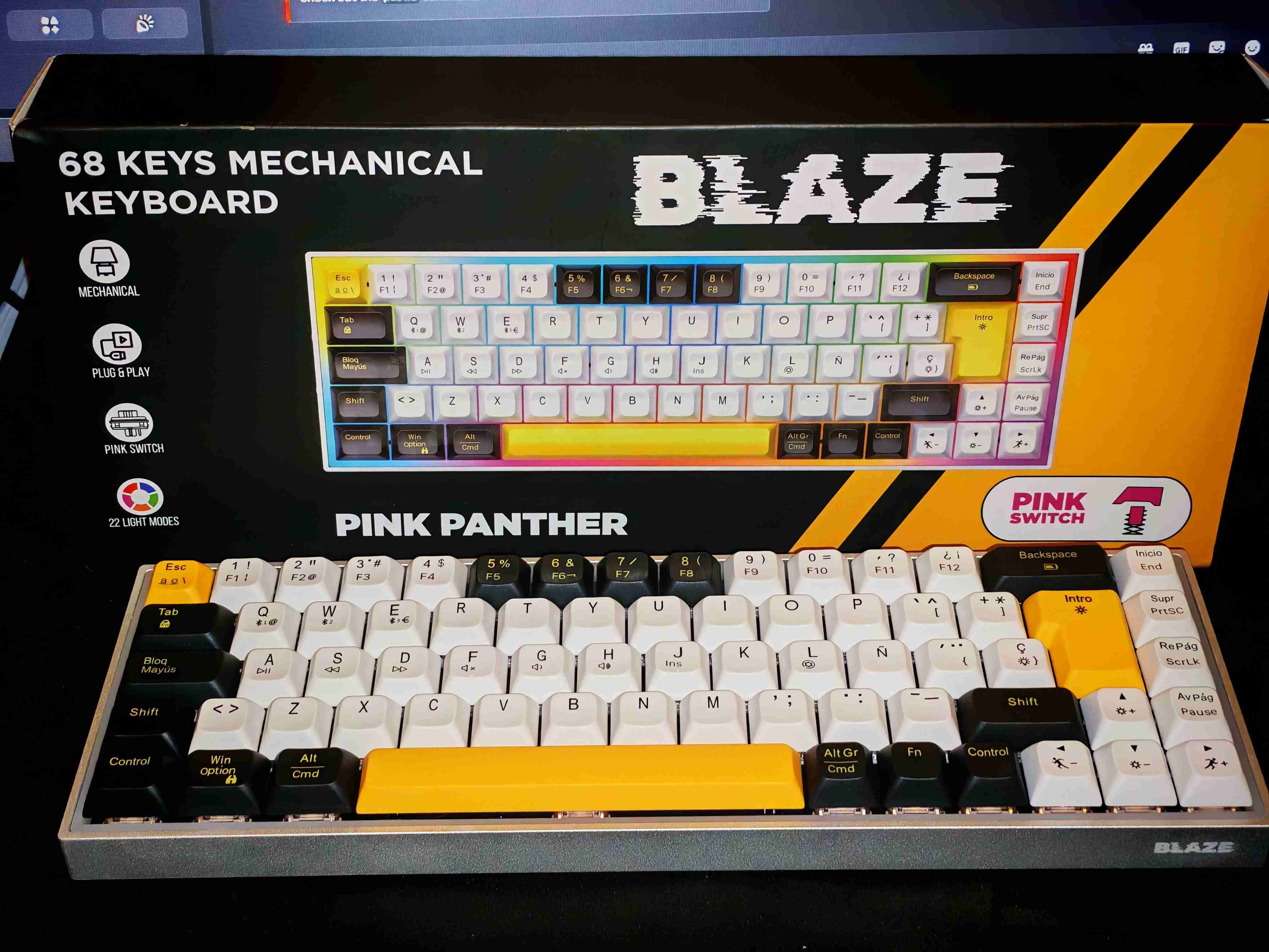 Teclado mecánico Blaze Pink Panthet OPEN BOX - miniatura 2
