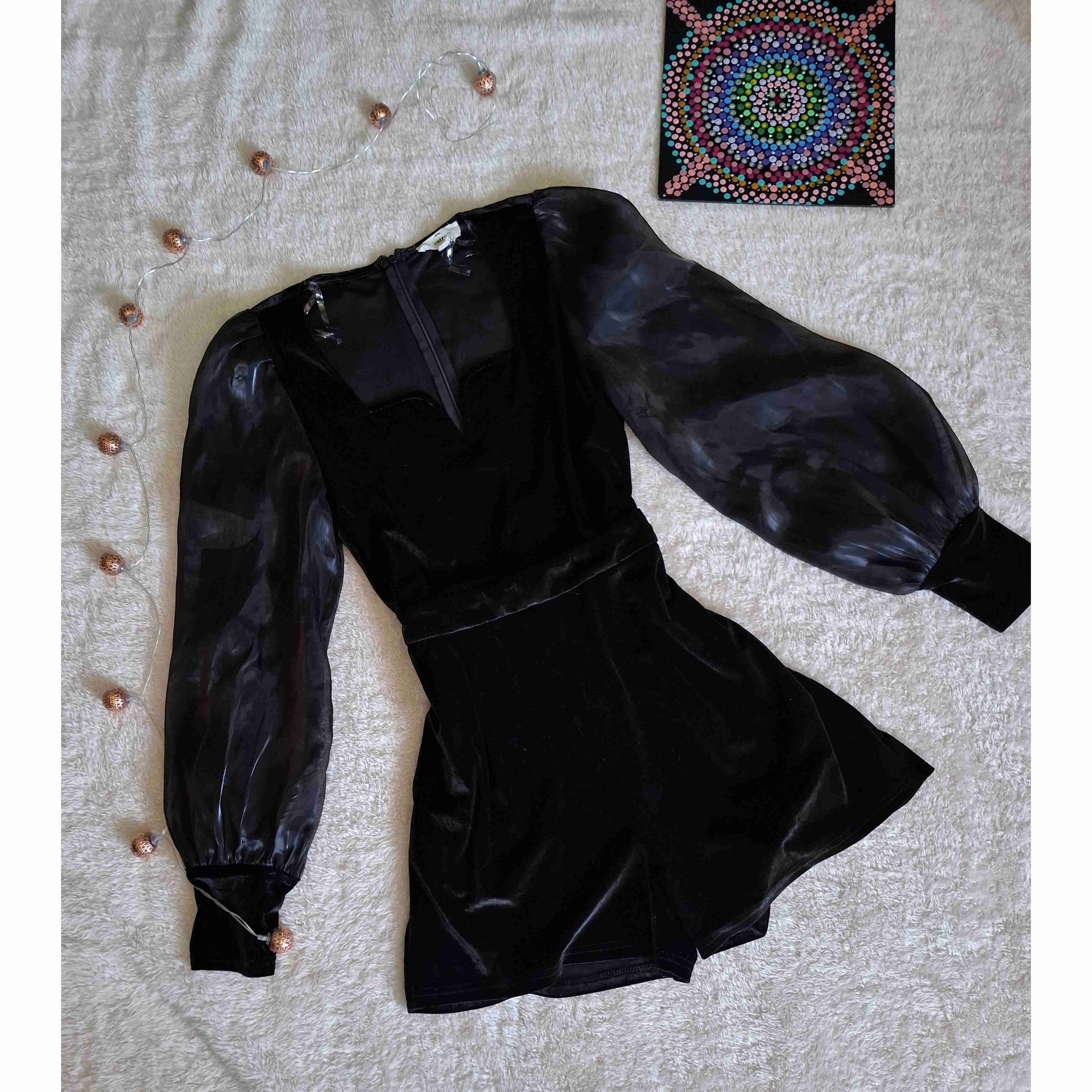 Enterito negro con mangas transparentes - 1