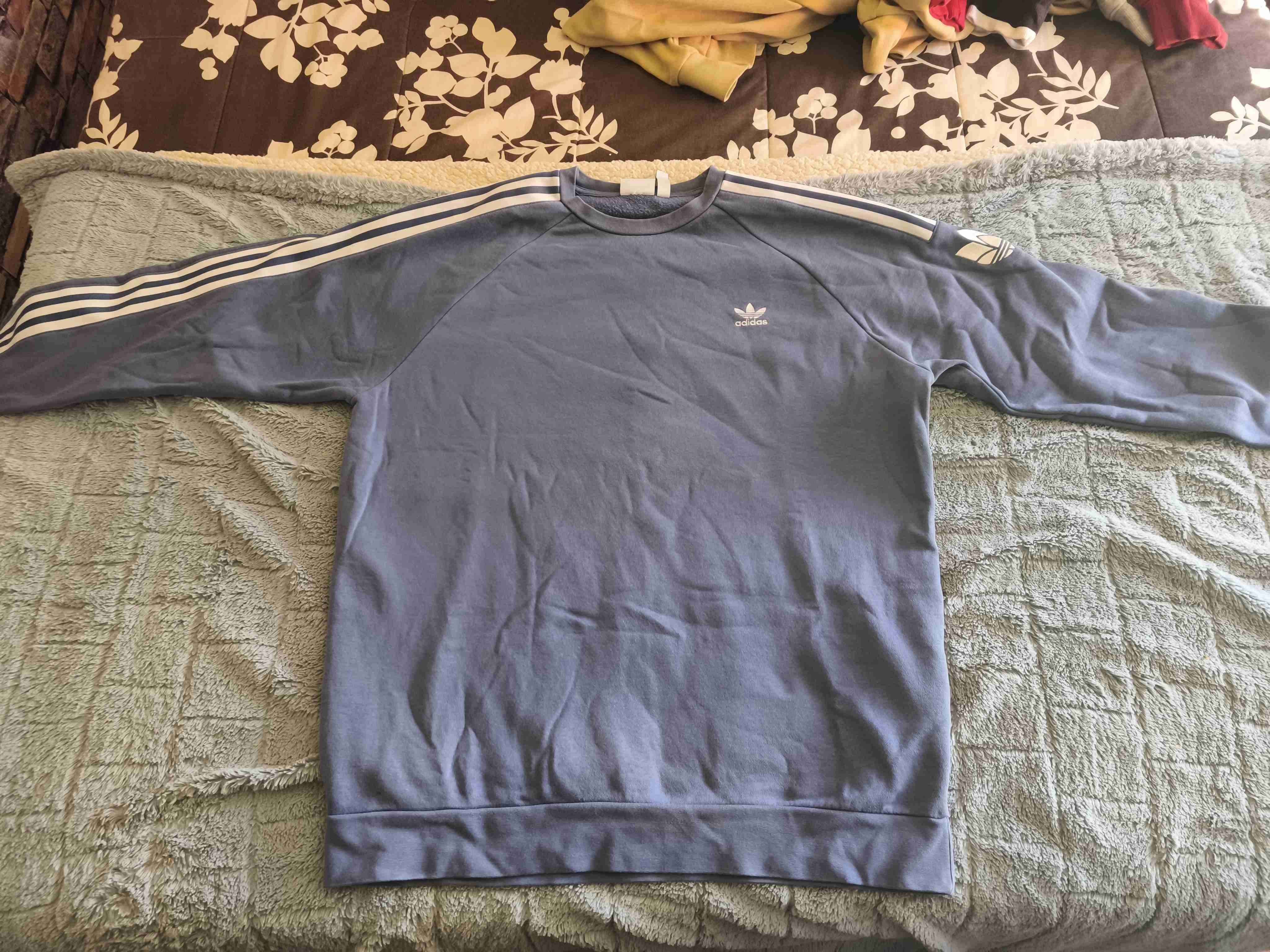 Polerón azul Adidas originals