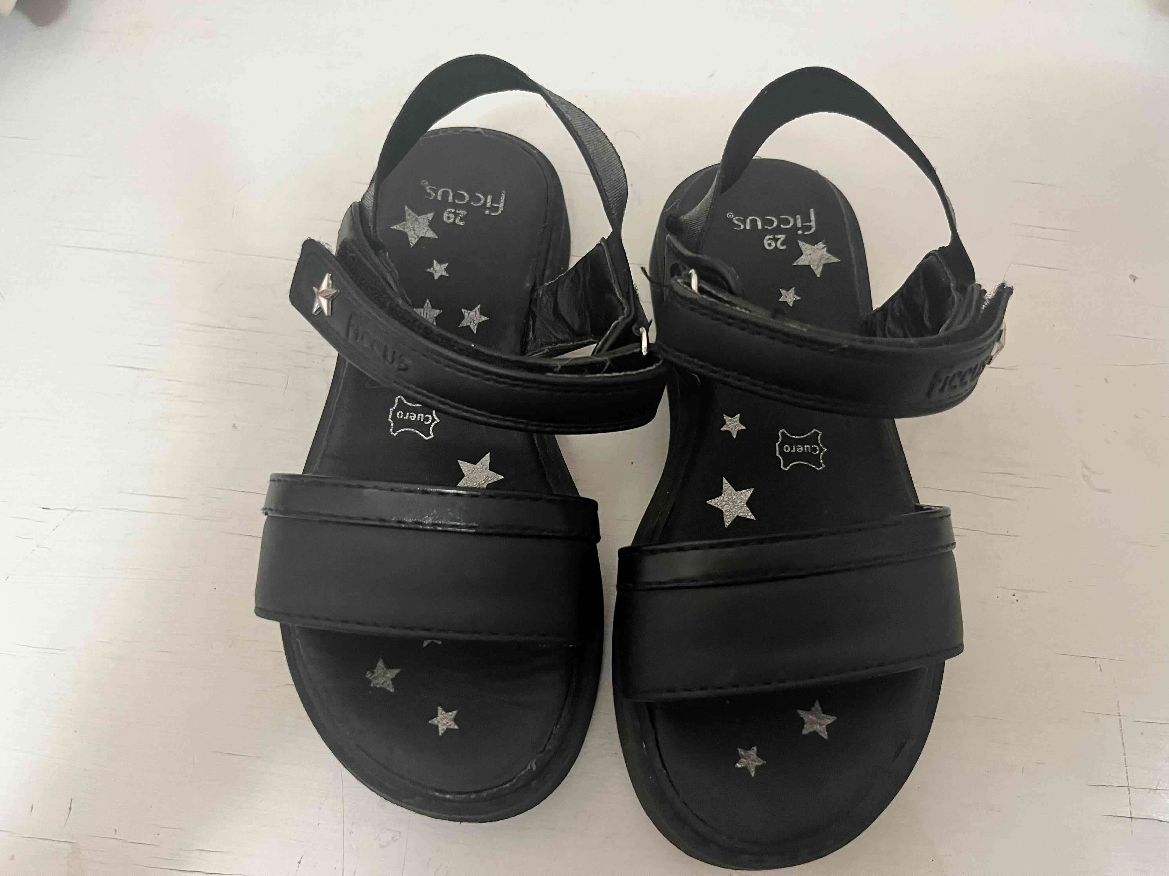 Sandalias negras con plataforma - miniatura 2