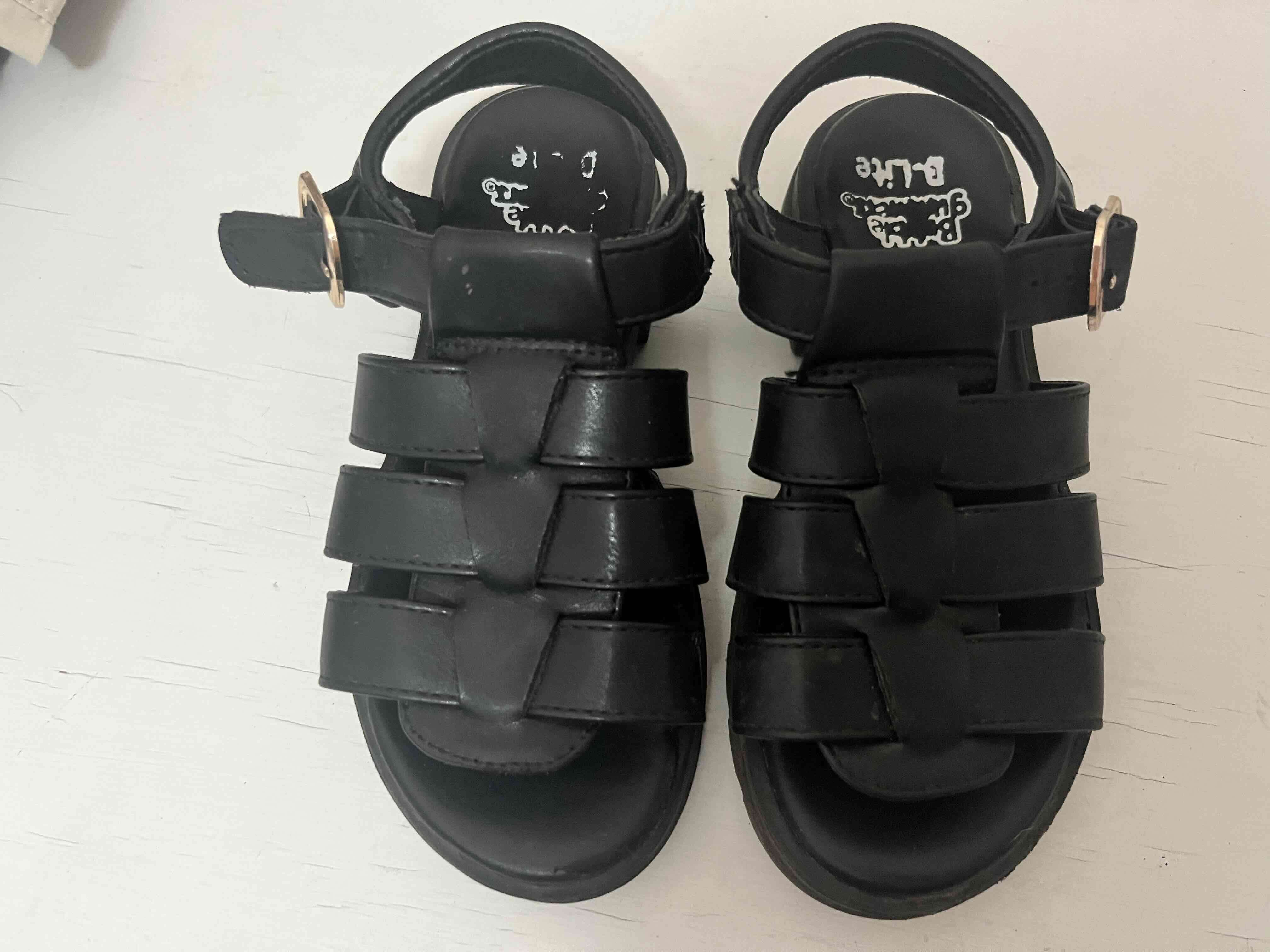 Sandalias negras con plataforma - miniatura 4