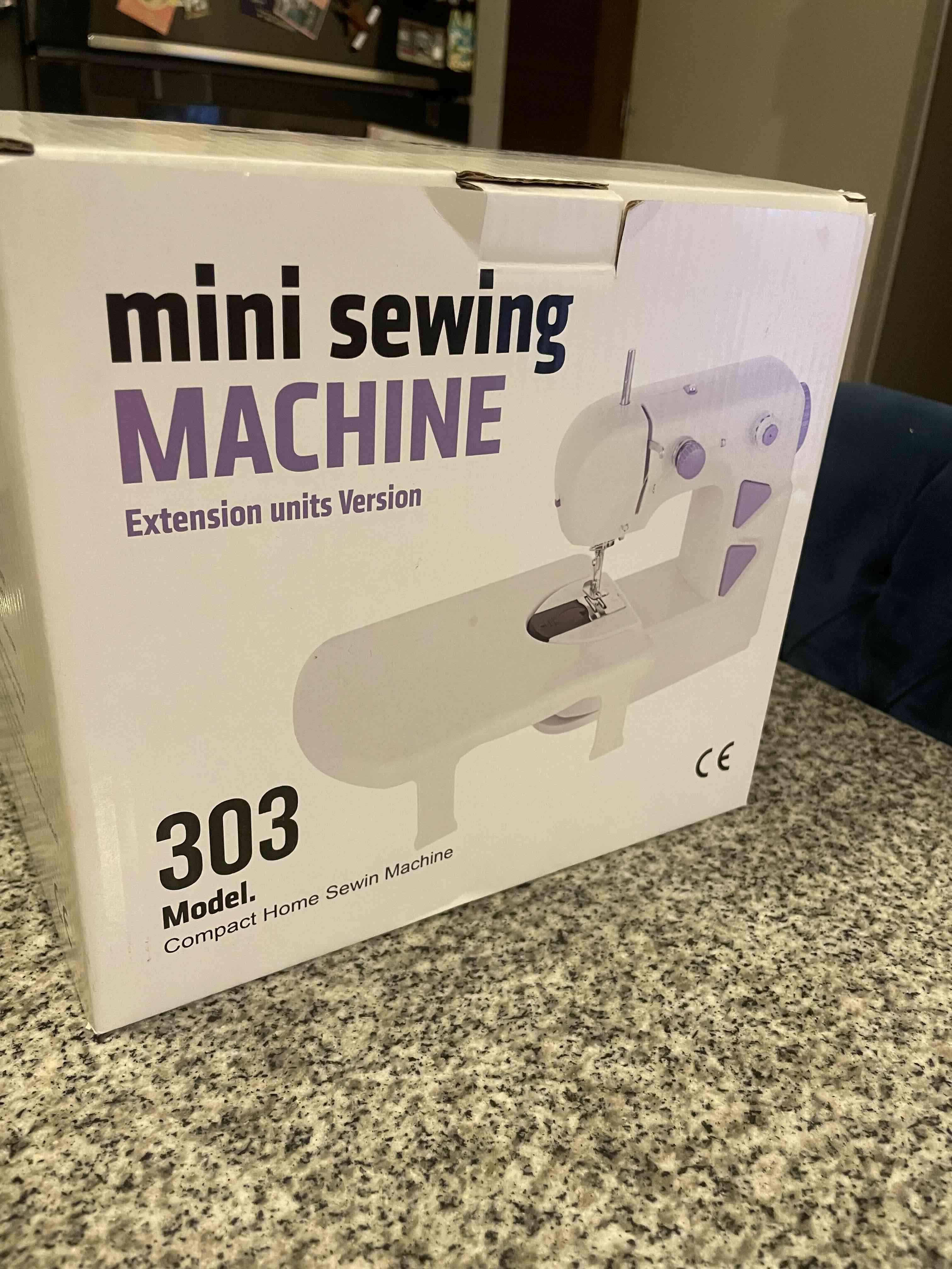 Máquina de coser compacta - miniatura 6