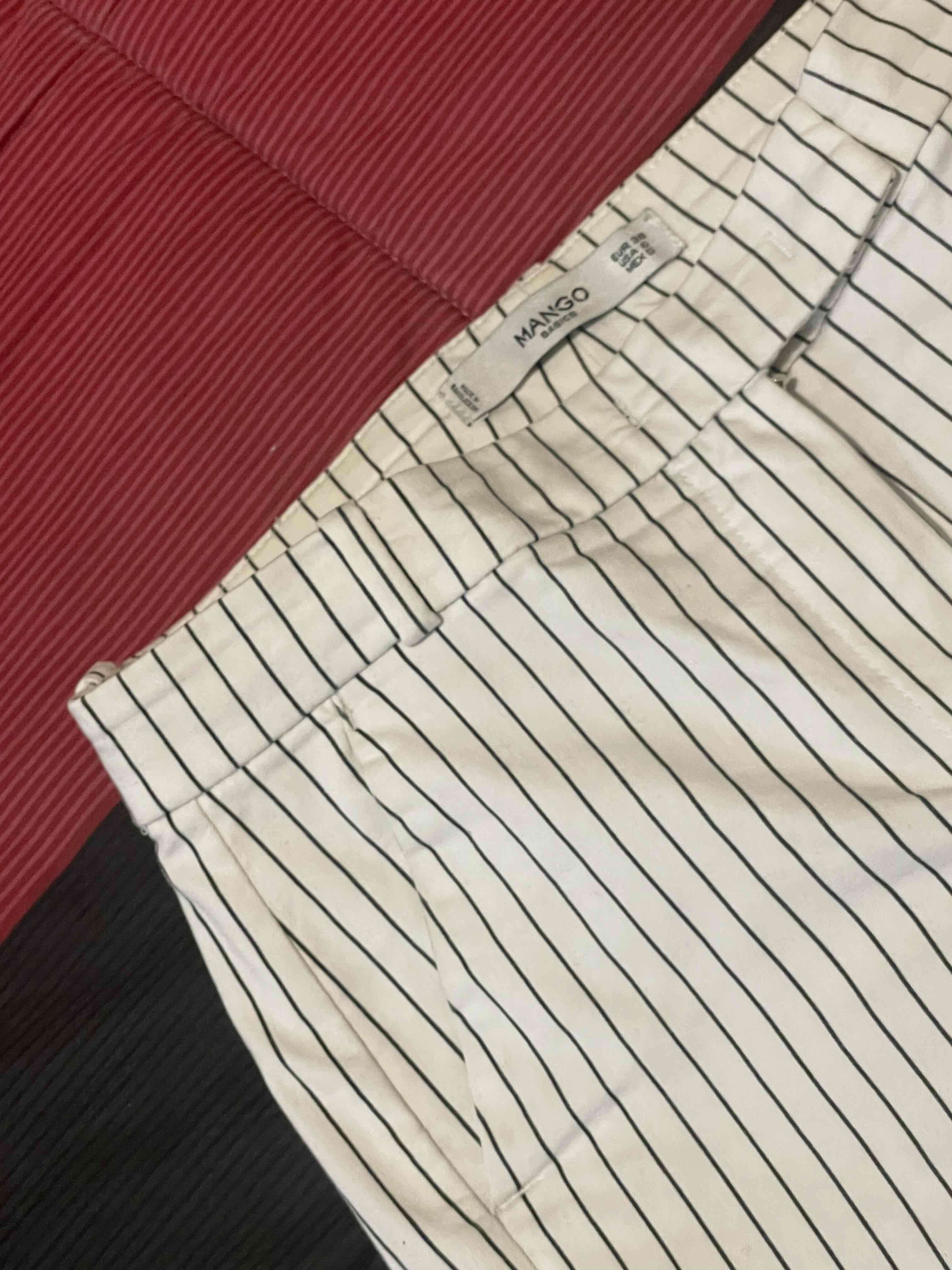 Pantalón de rayas blanco y negro Mango - miniatura 3