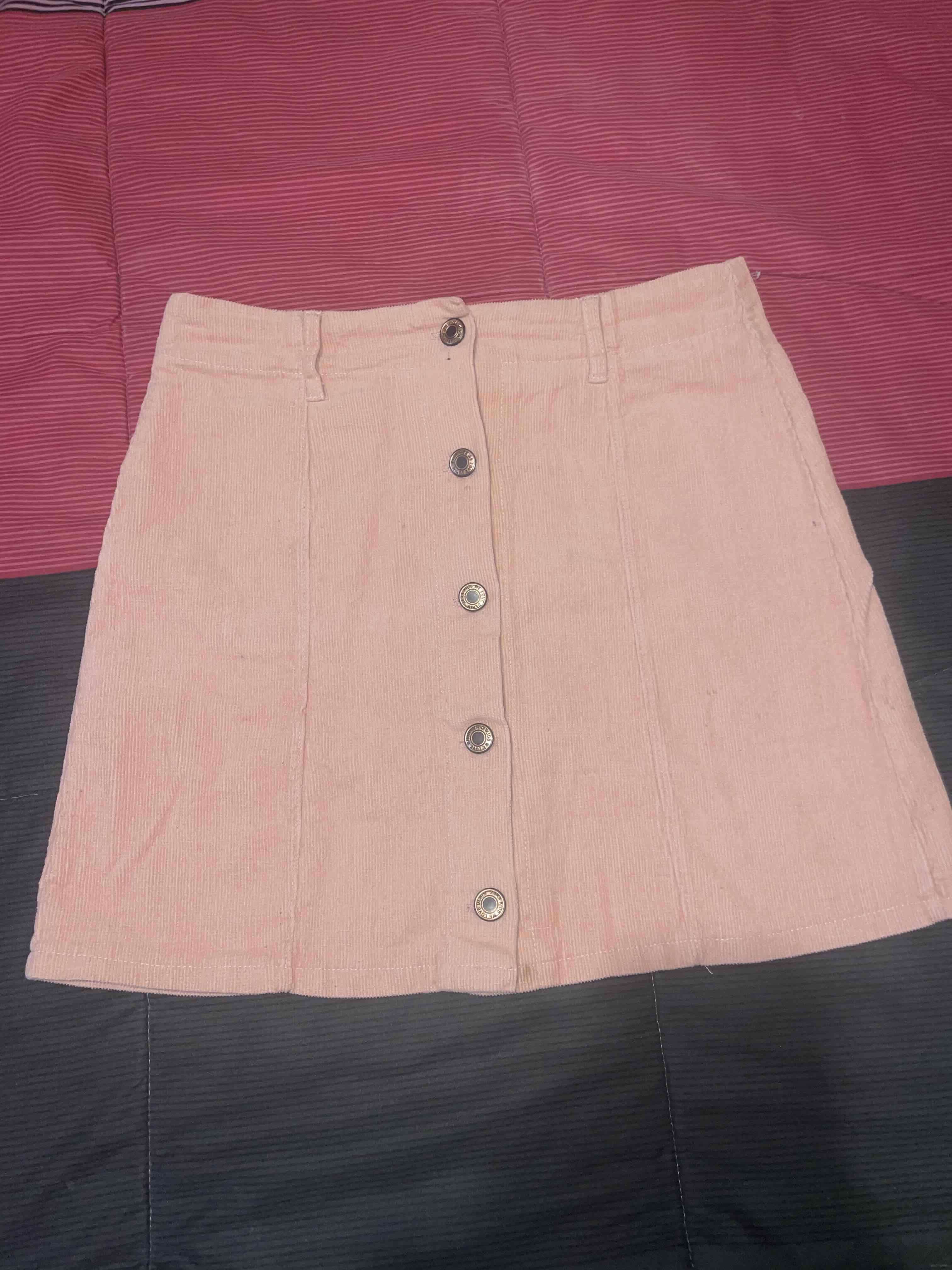 Falda rosada con botones talla S - miniatura 2