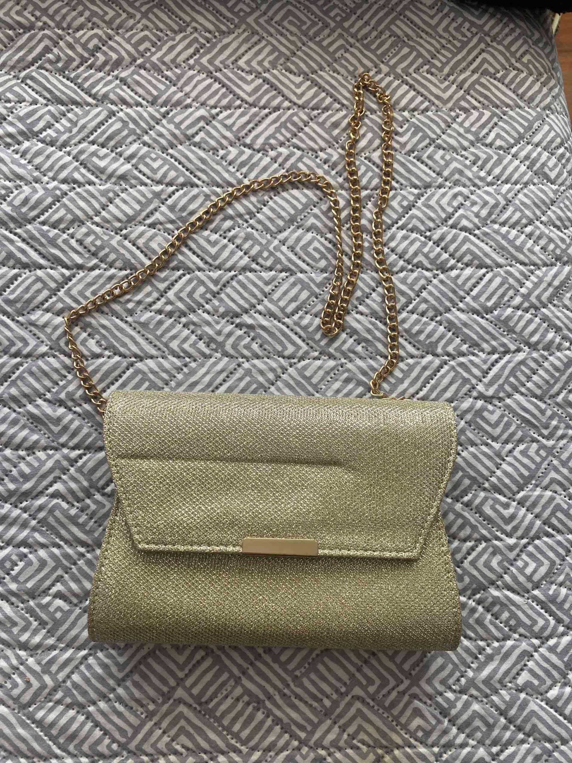 Cartera dorada con cadena - miniatura 1