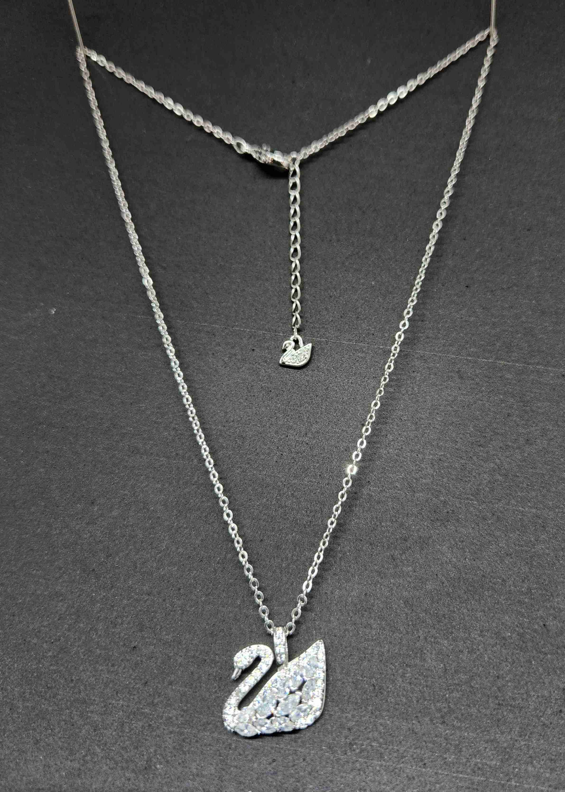 Collar de cisne con cristales - miniatura 1