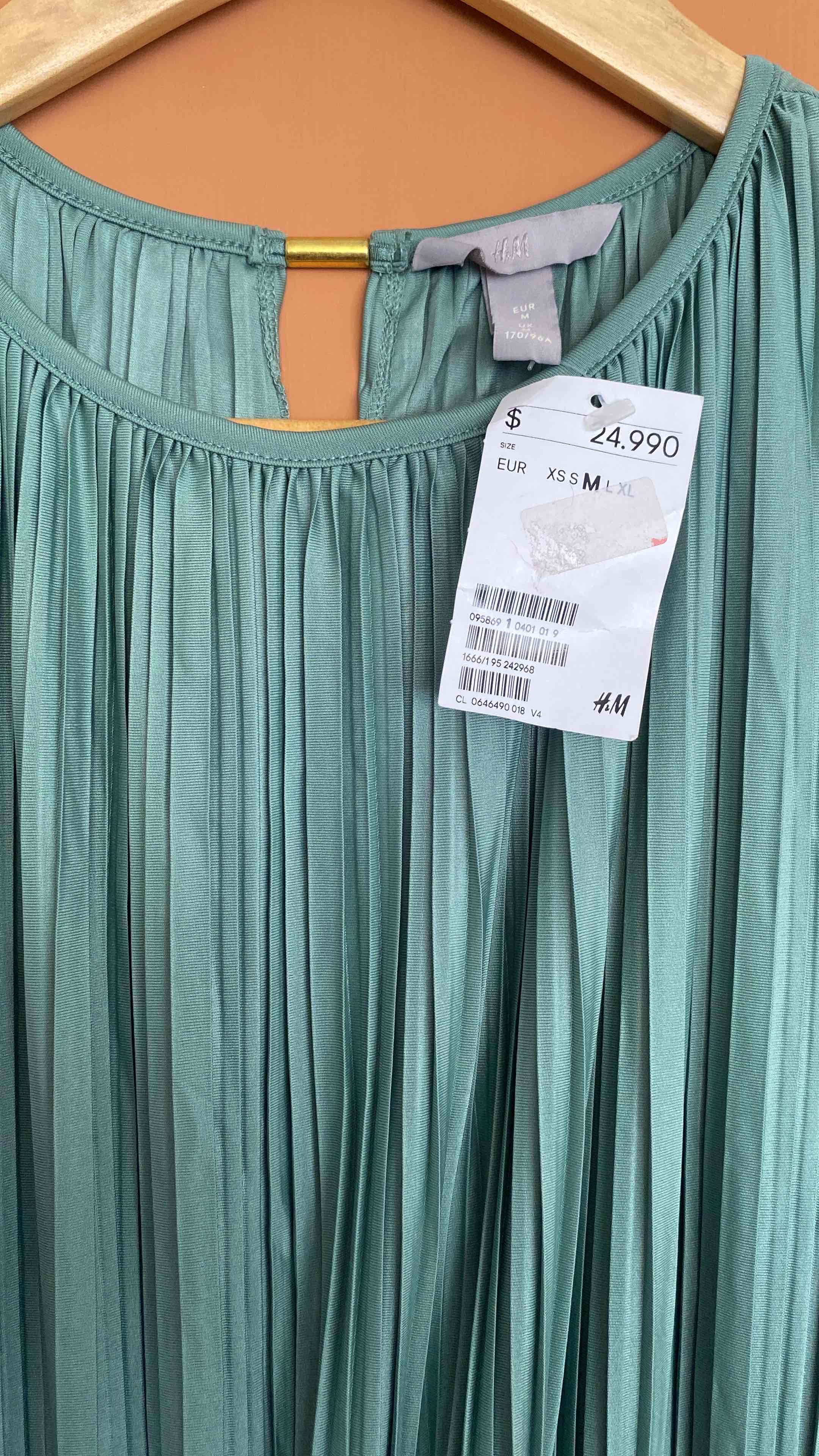 Vestido plisado verde H&M - miniatura 1