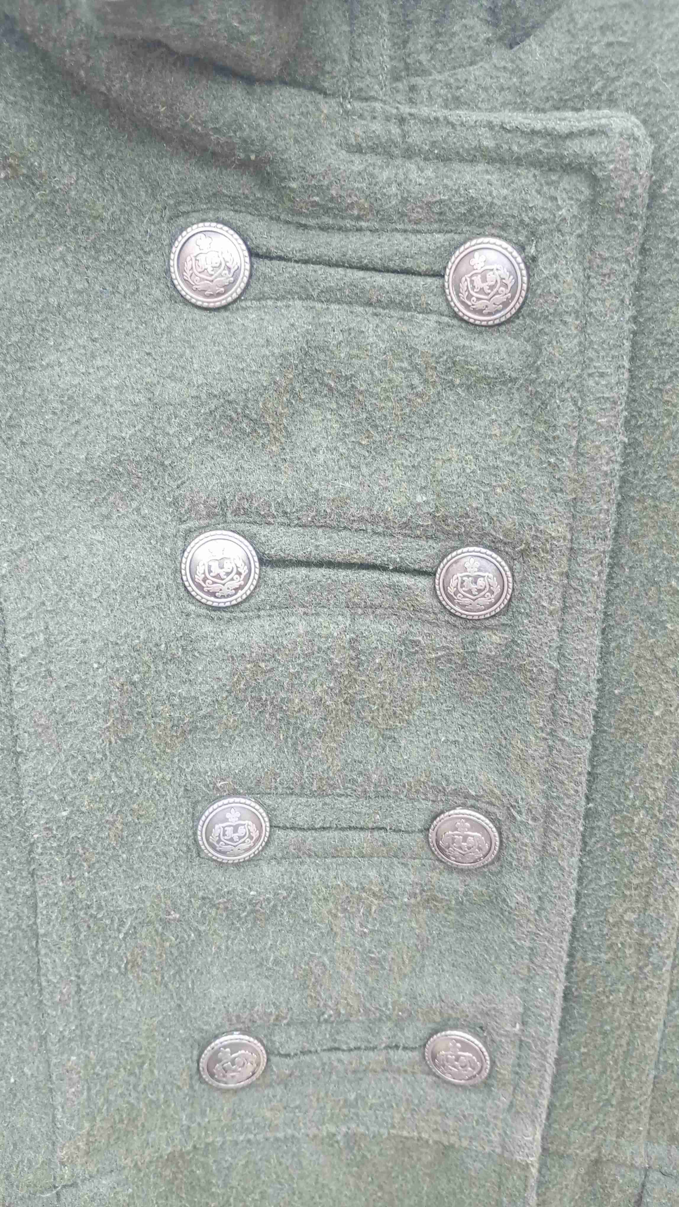 Abrigo verde militar elegante - 2