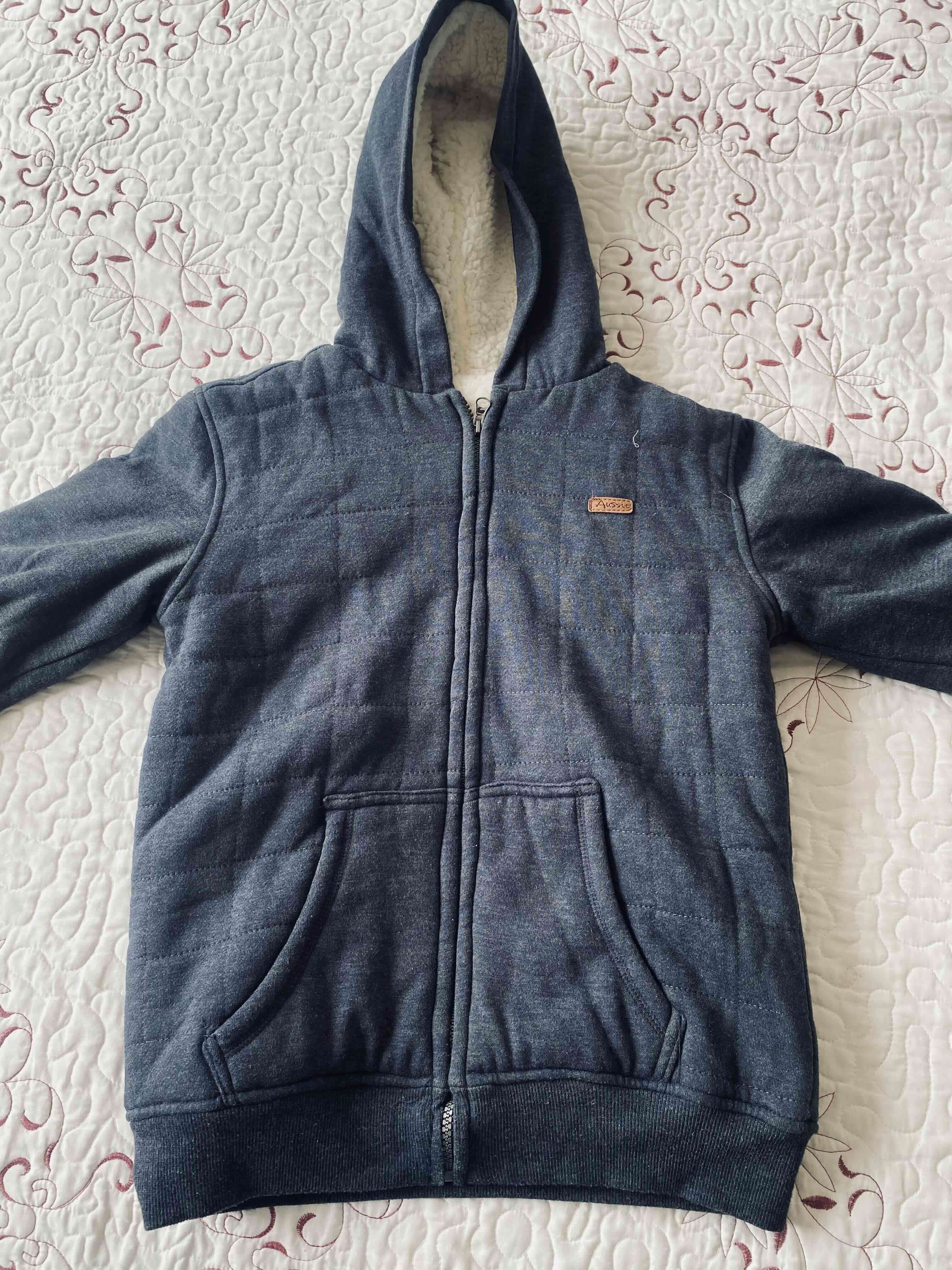 Polerón con capucha azul oscuro - miniatura 1