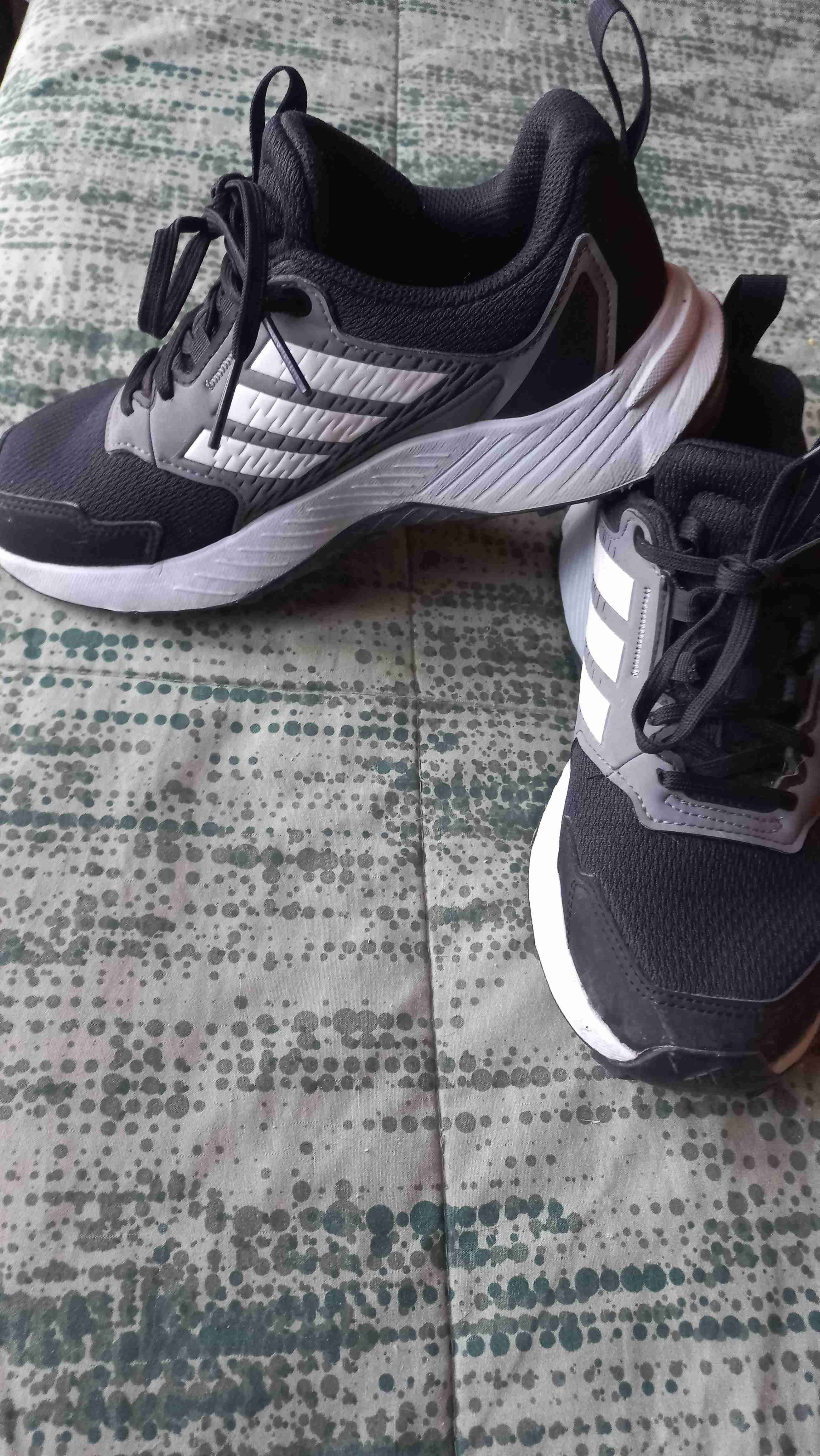 Zapatillas Terrex tracefinder 36.5 - miniatura 2