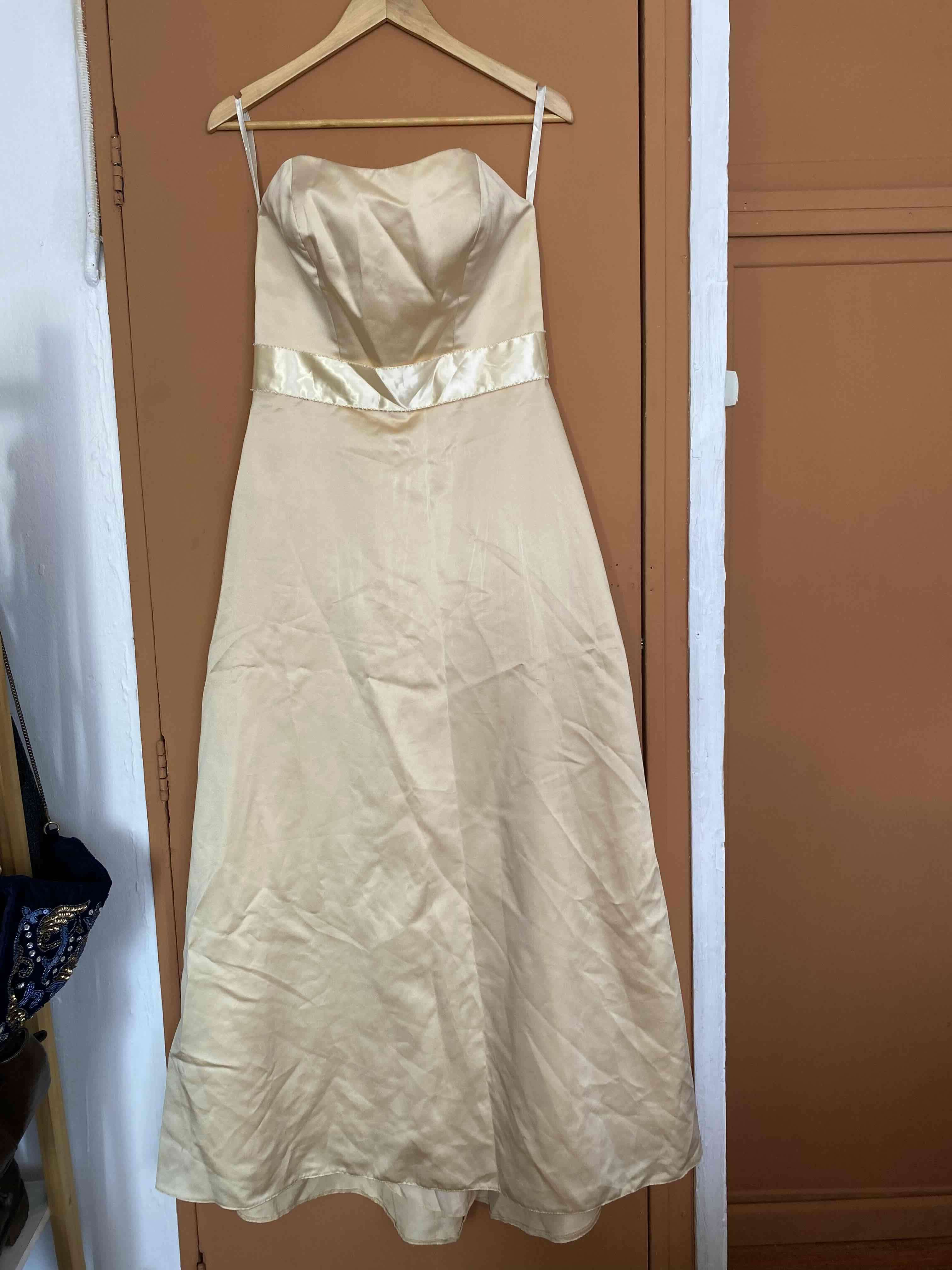 Vestido de fiesta dorado - miniatura 2