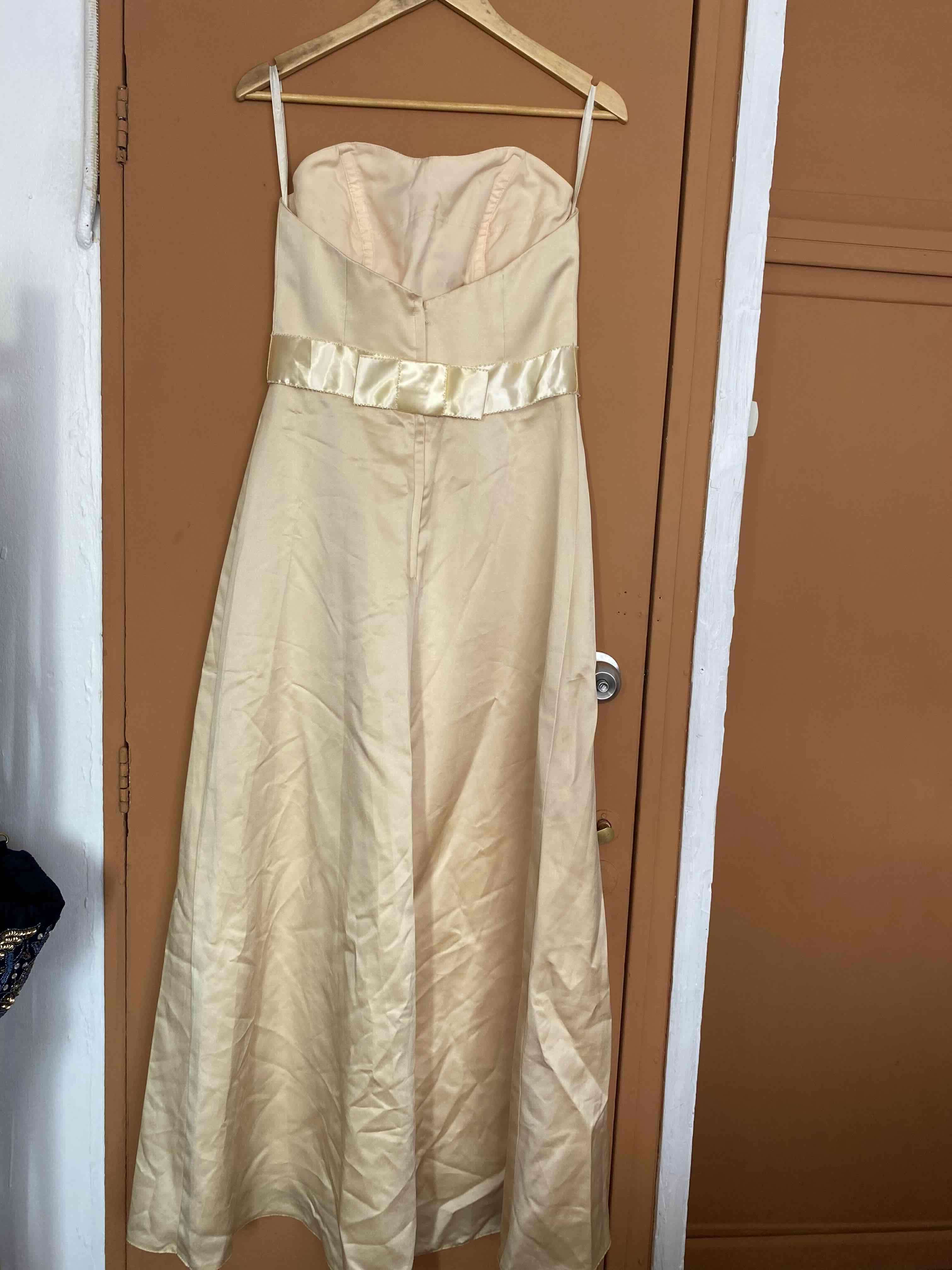 Vestido de fiesta dorado - miniatura 3