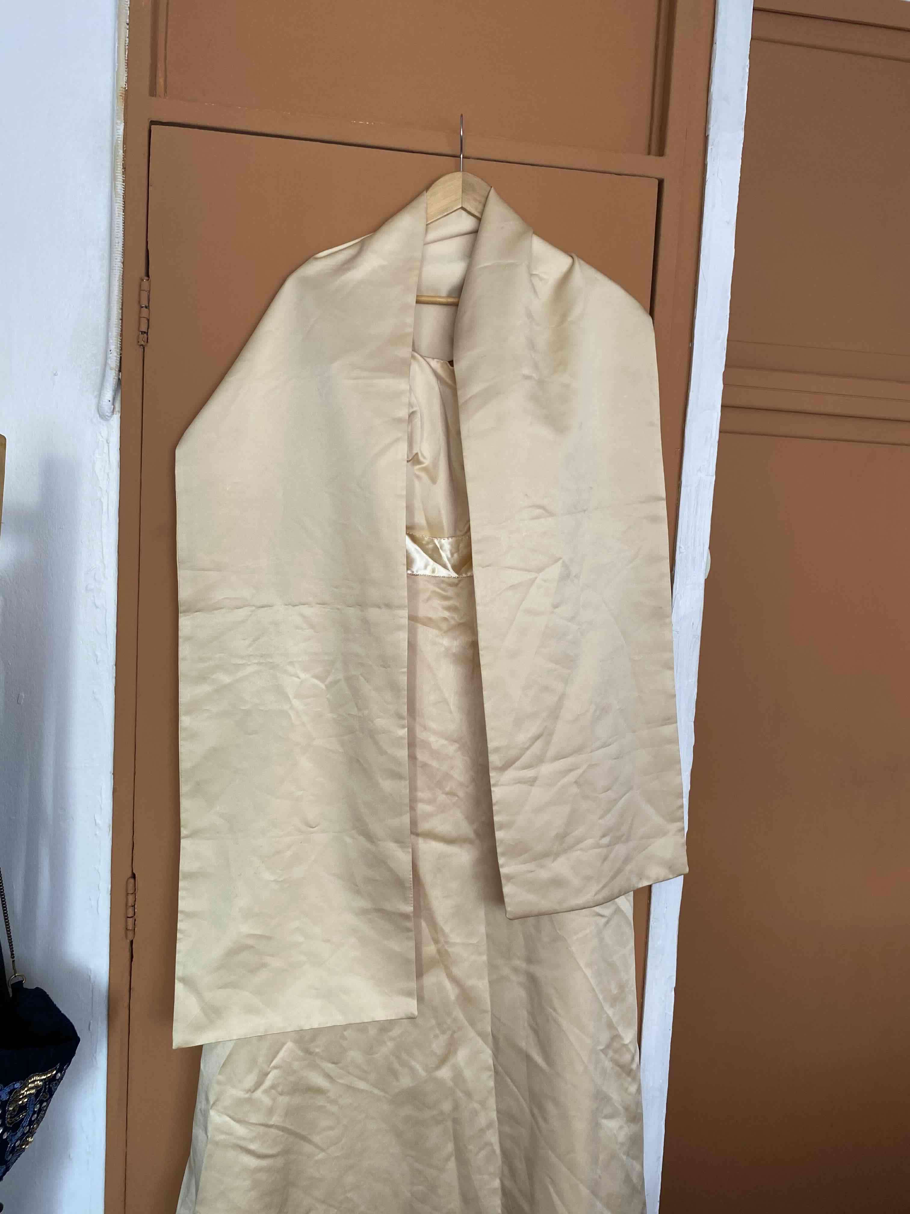 Vestido de fiesta dorado - miniatura 5