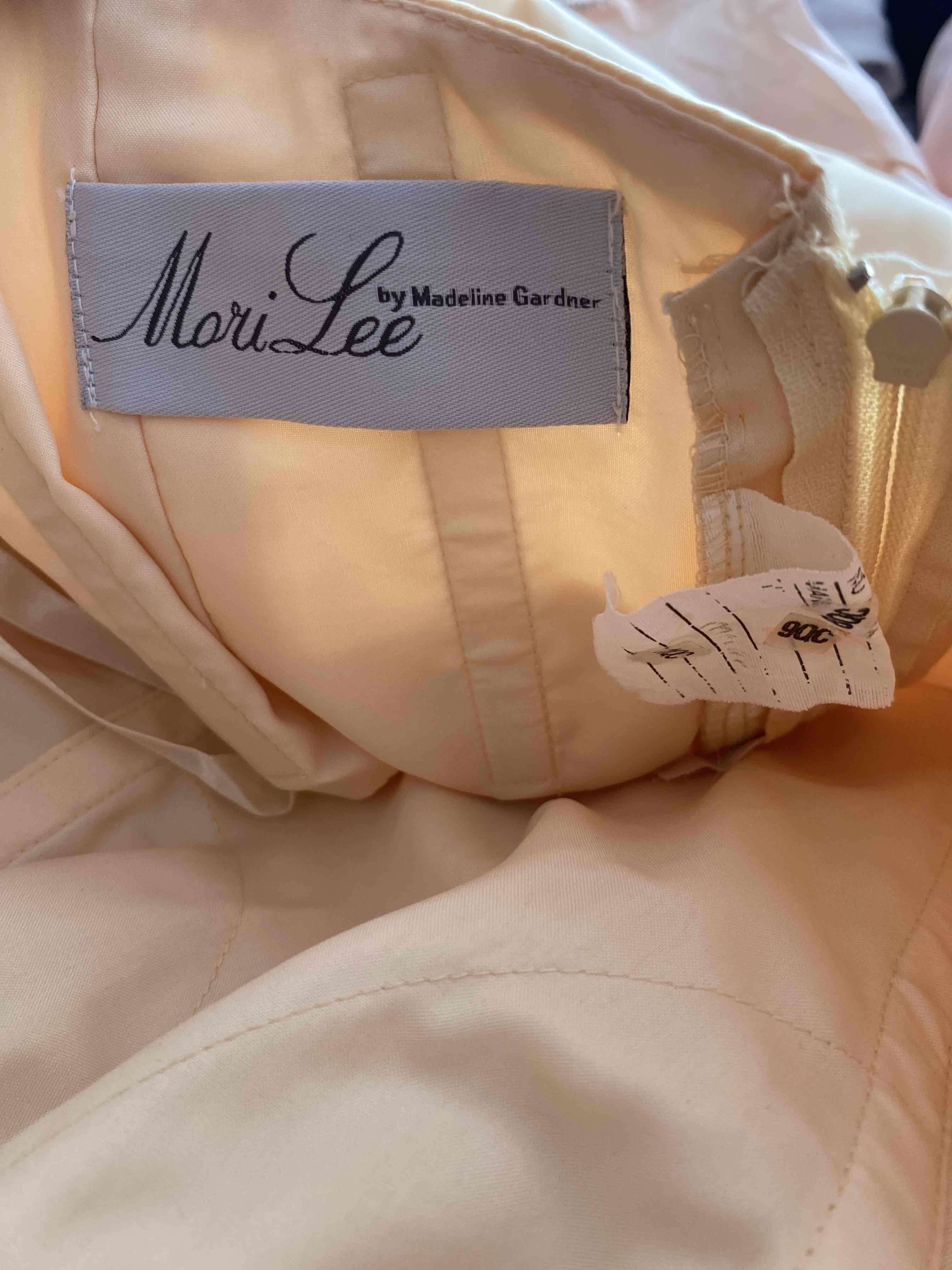 Vestido de fiesta dorado - miniatura 6