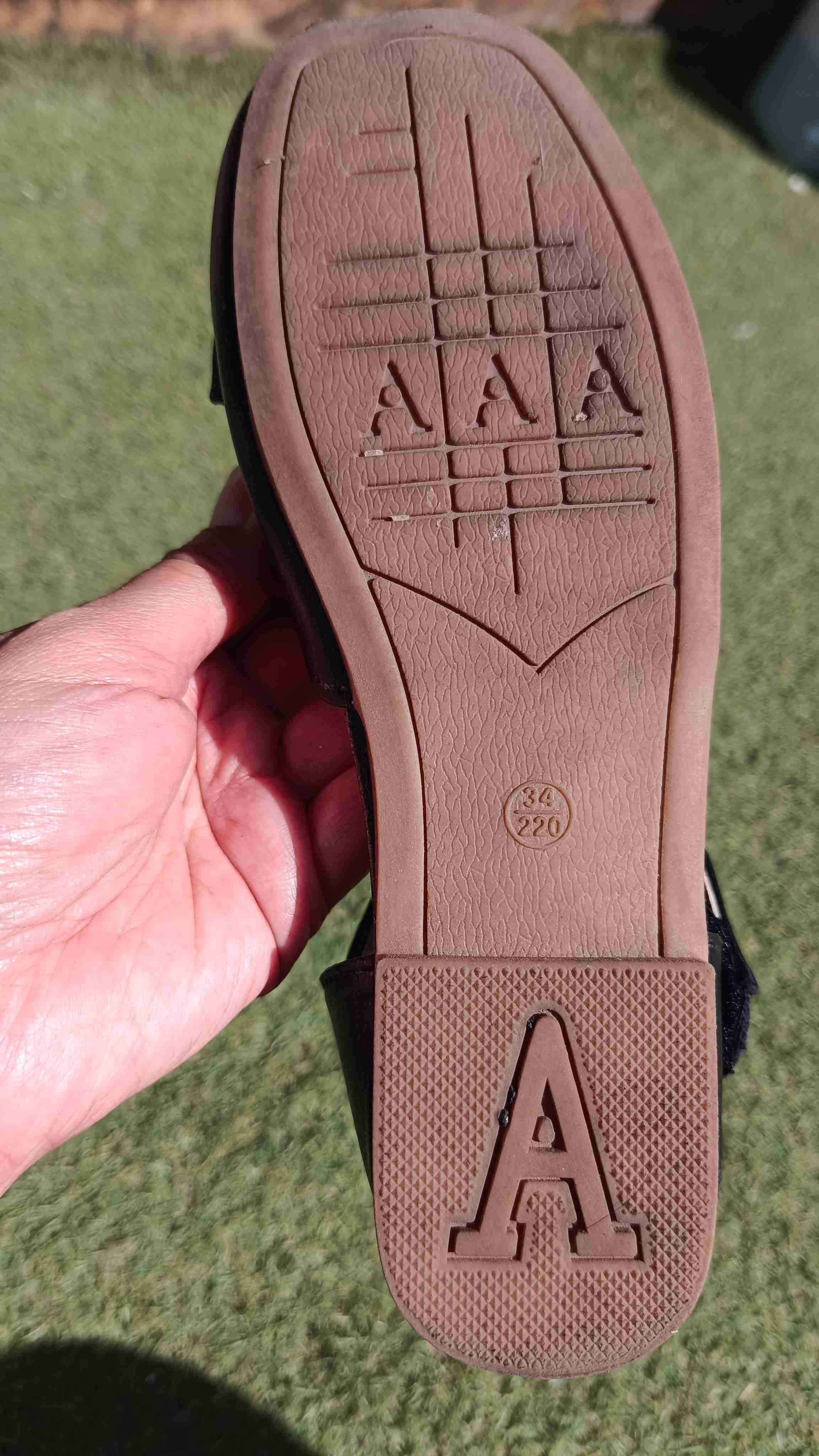 Zapatos negros con lazo de brillo - miniatura 2