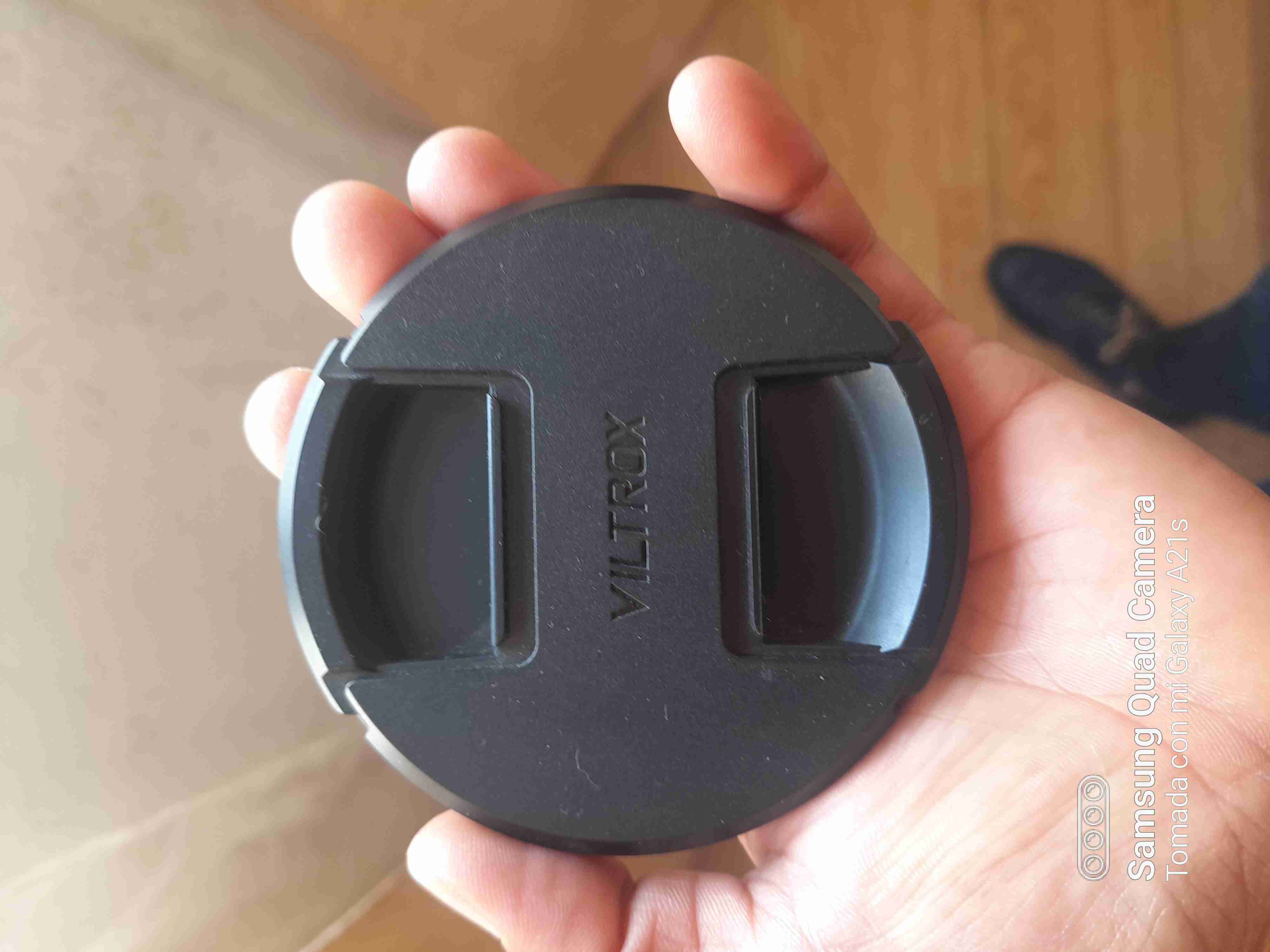 Tapa de lente Viltrox - miniatura 1